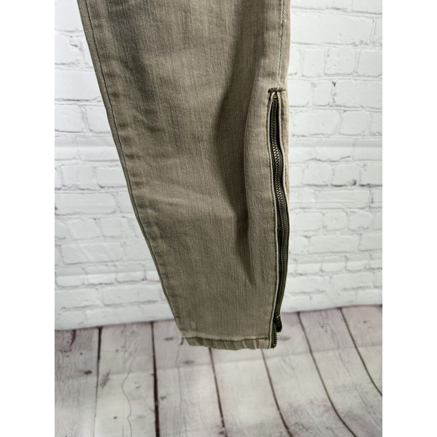 Pilcro and The Letterpress Gray Ankle Zip Pockets Women’s Skinny Jeans (27 x 29)