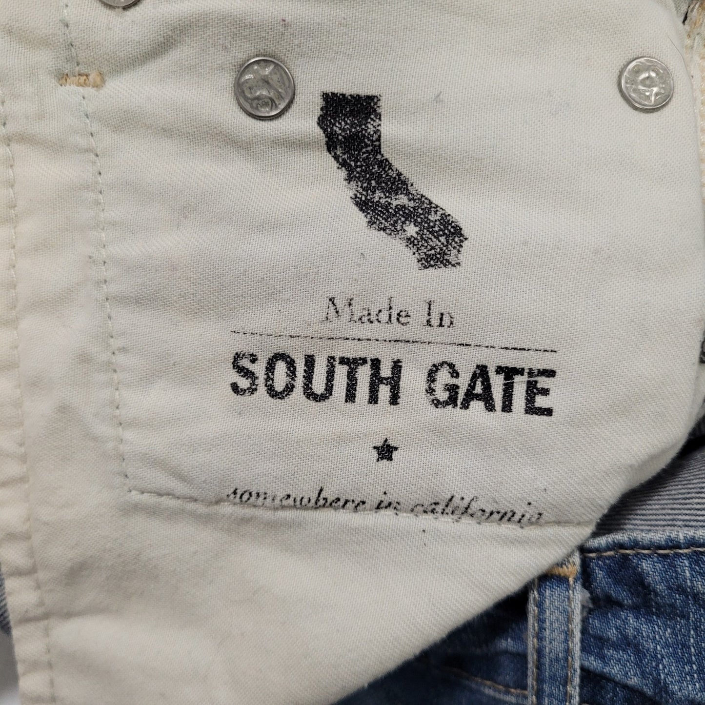 AG Adriano Goldshmied Blue The Bonnie Relaxed Denim Jean Cut Off Shorts Size 32