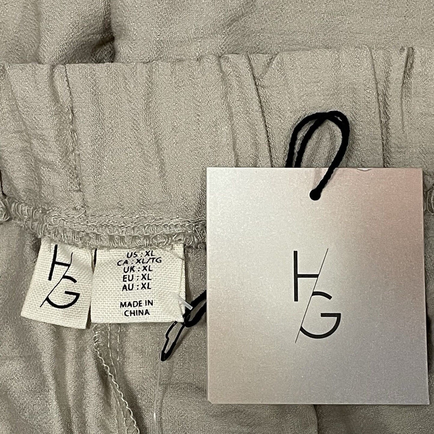 NWT Happily Grey Cream High Rise Lightweight Wide Leg Elastic Size XL (31x30.5)