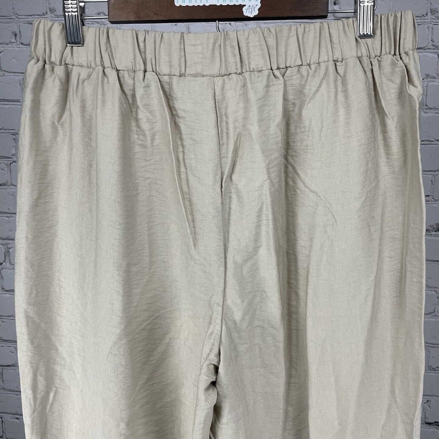 NWT Happily Grey Cream High Rise Lightweight Wide Leg Elastic Size XL (31x30.5)