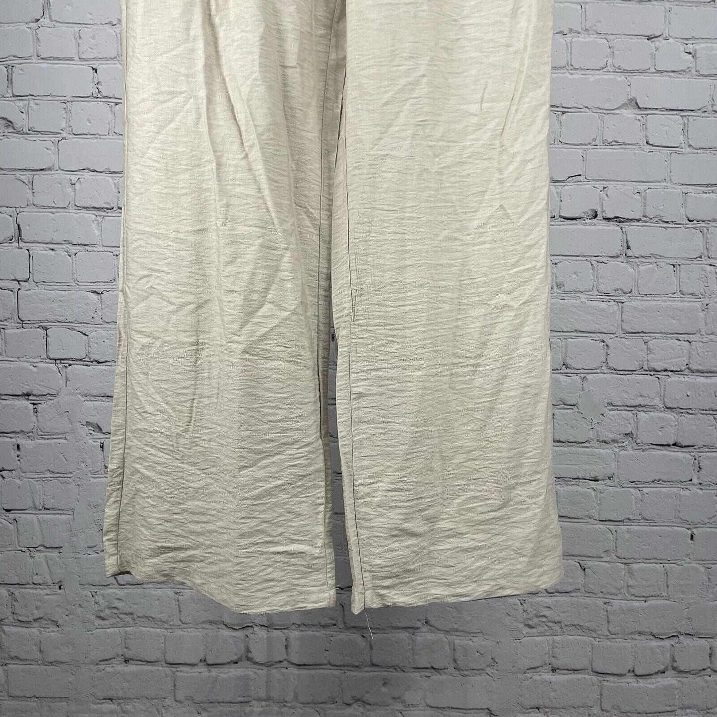 NWT Happily Grey Cream High Rise Lightweight Wide Leg Elastic Size XL (31x30.5)