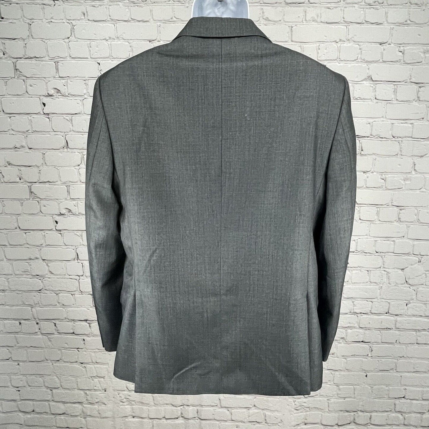Marc Ecko Single Breast 2 Button Gray Glen Check Double Vent Sport Coat Size 40R