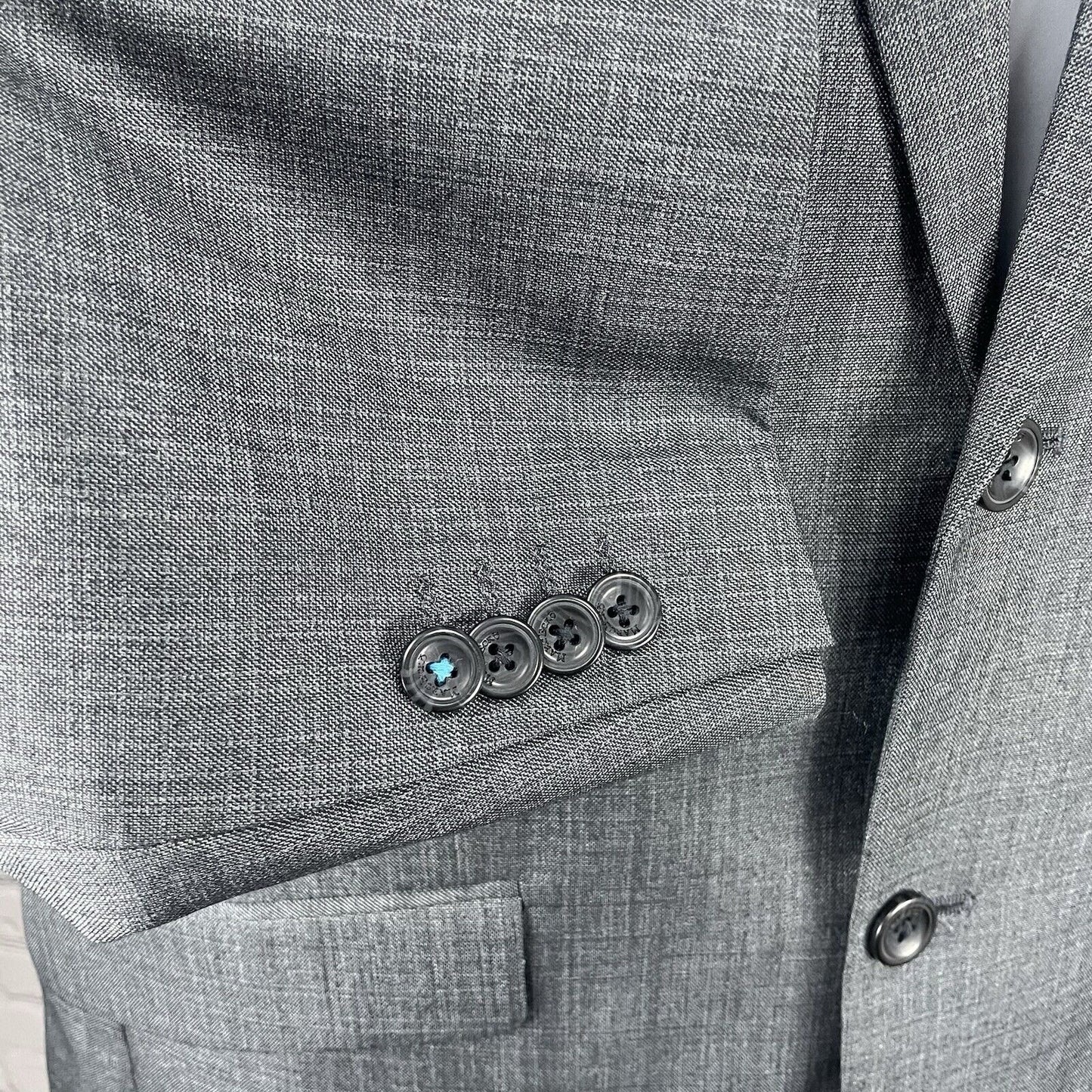 Marc Ecko Single Breast 2 Button Gray Glen Check Double Vent Sport Coat Size 40R