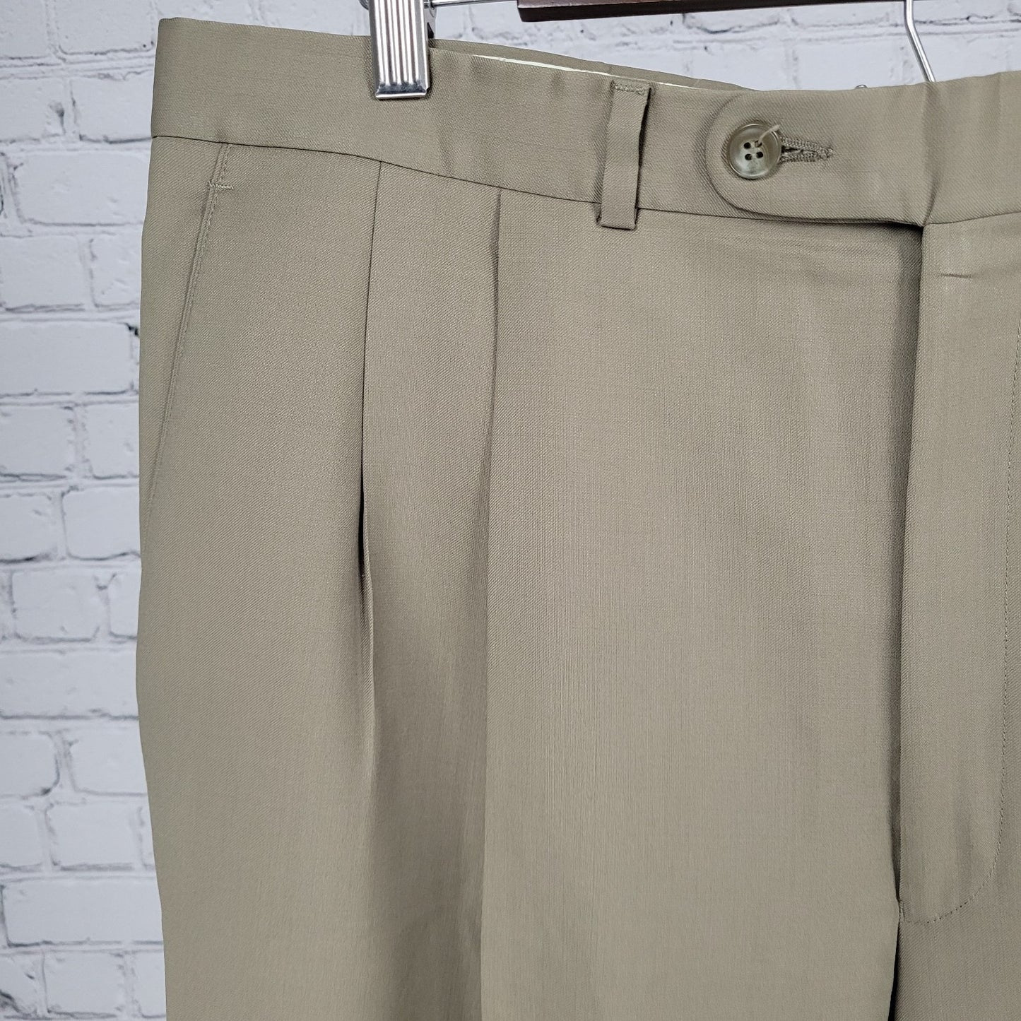 Jack Victor Prossimo Khaki 100% Italian Wool Pleated Dress Pants Size 37 (37x30)