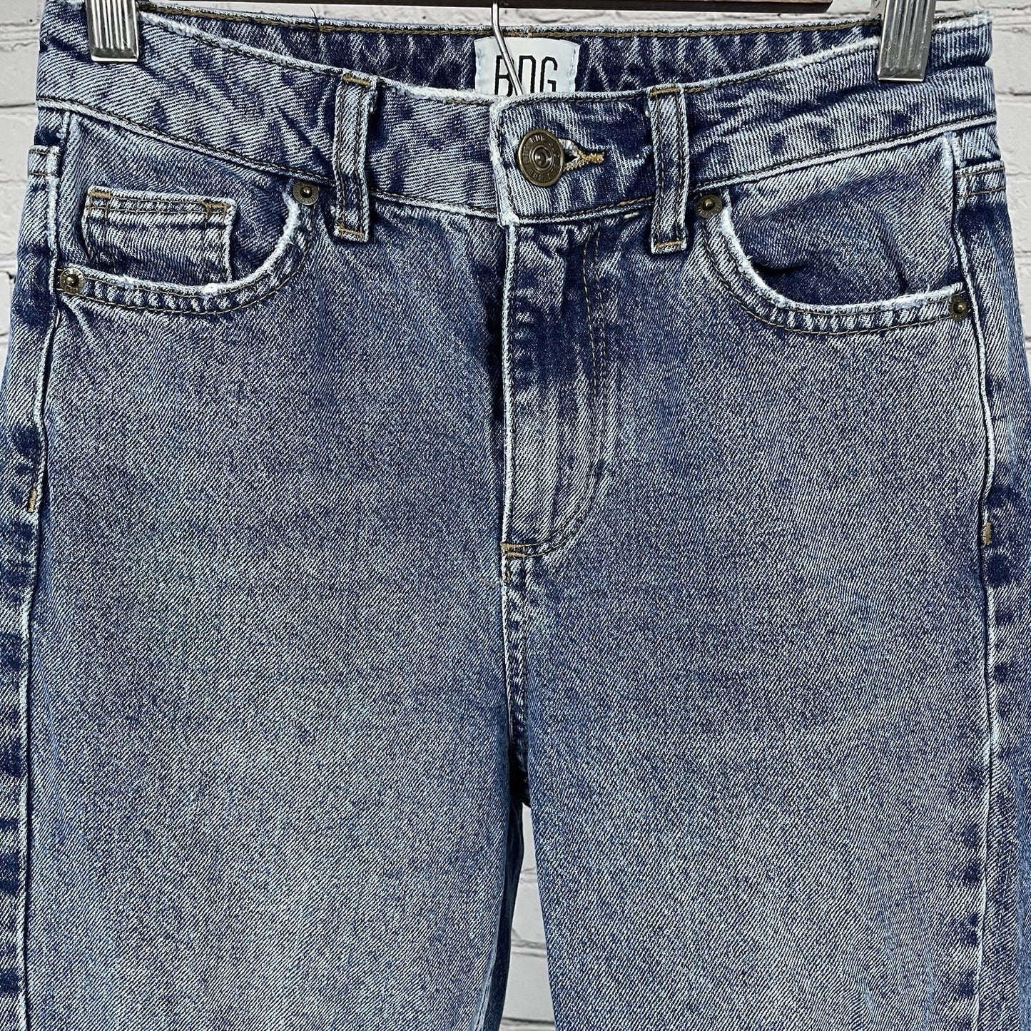 BDG Urban Outfitters Blue Denim 100% Cotton Mom Jeans Tapered Hi-Rise Size 24x28