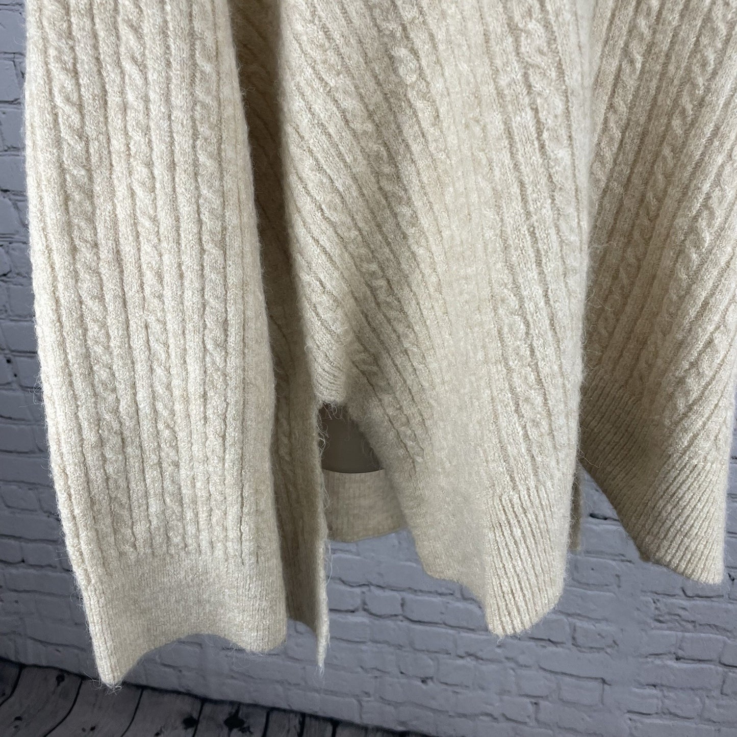 Zara Beige Knit Oversized Boxy Pullover Side Slits Sweater Size Large L