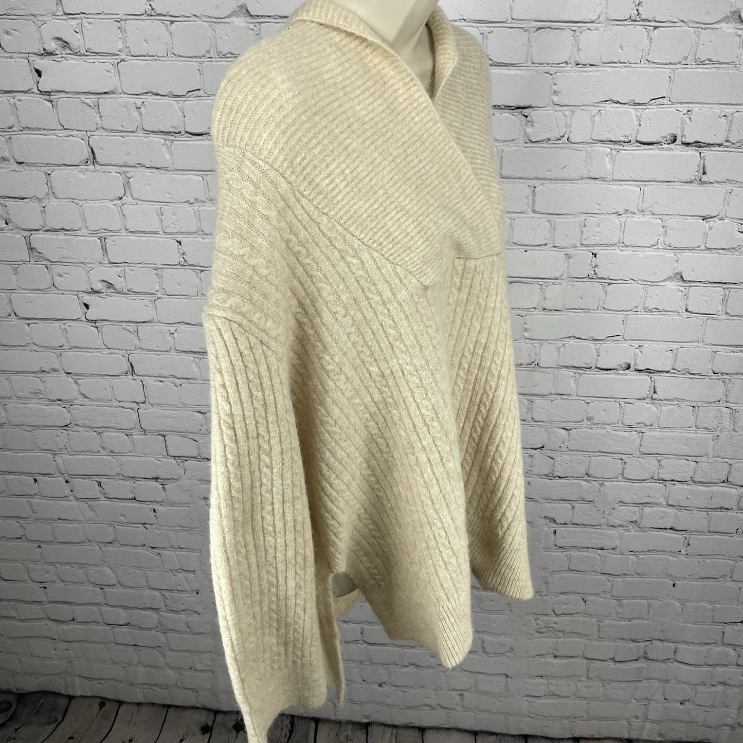 Zara Beige Knit Oversized Boxy Pullover Side Slits Sweater Size Large L