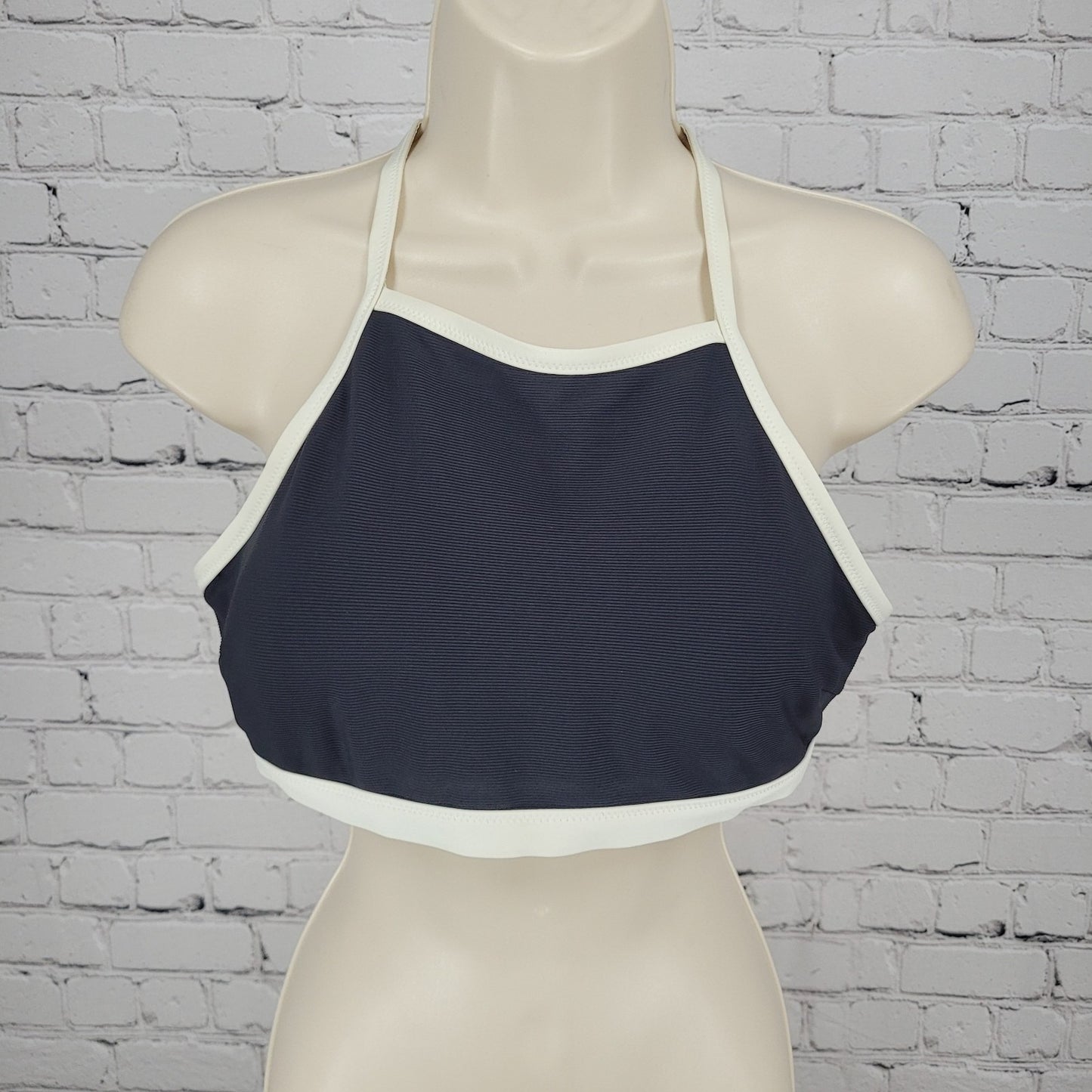 Athleta Black White Halter Racerback Removable Pads Swim Top Bikini Medium M