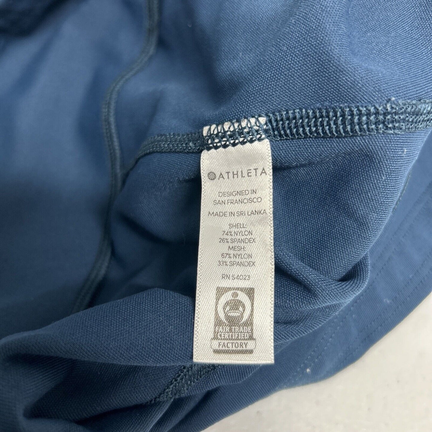 Athleta All In Deep Teal Cropped Workout Stash Pocket Athletic Leggings S