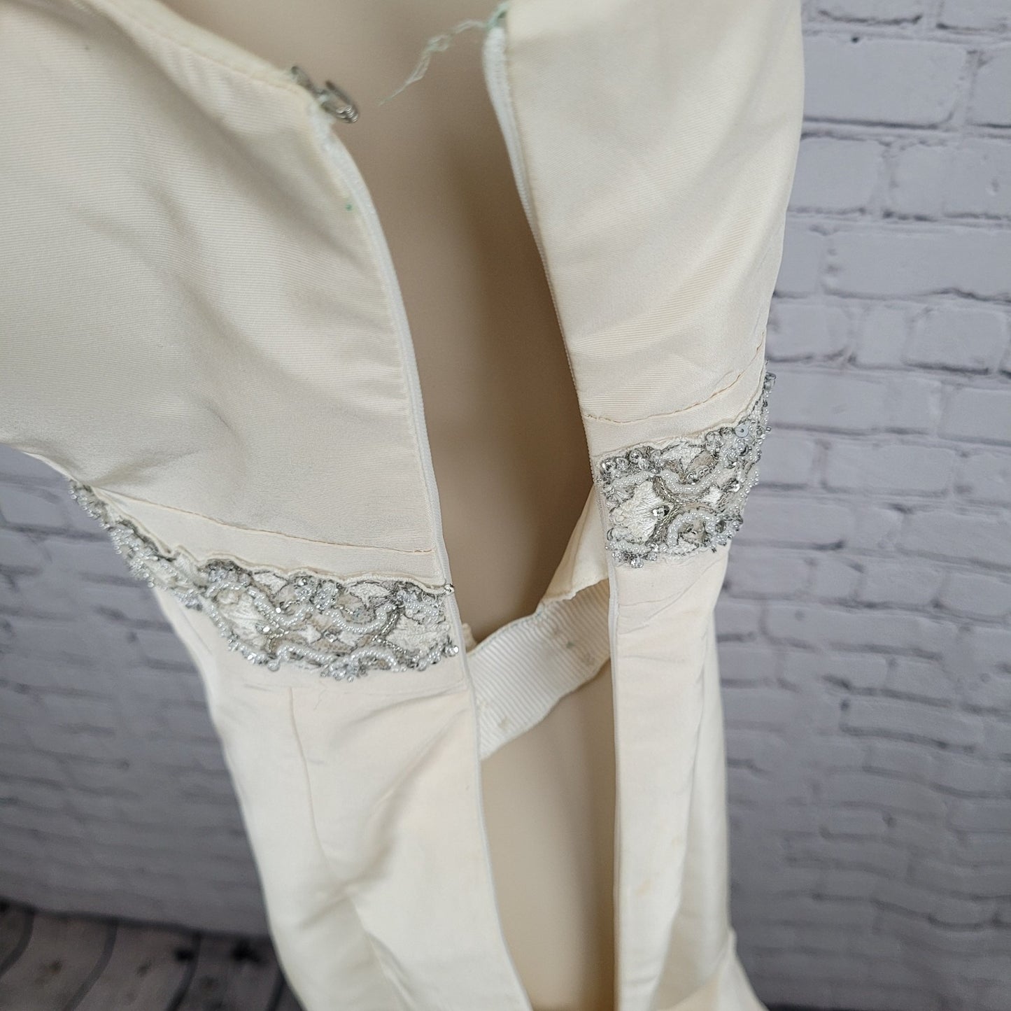 Ann Taylor Ivory Silk Embellished Empire Waist Wedding Dress Gown 10 *defects
