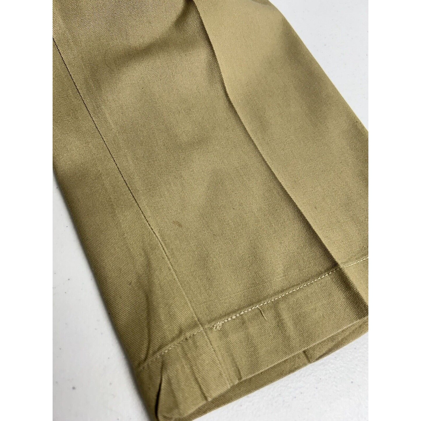 Dickies Straight Leg Beige High Rise Chino Work Pants Men’s 40 (38 x 31)