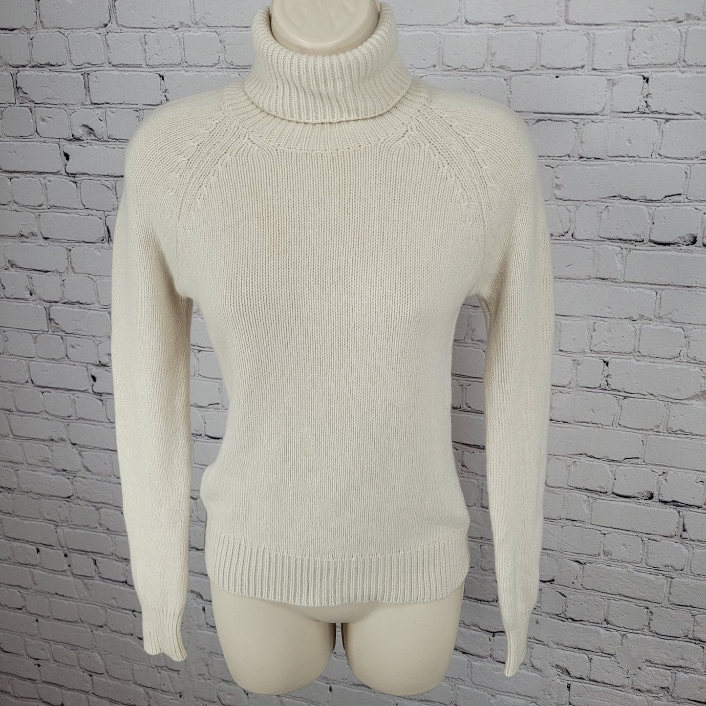 PRADA Beige Cashmere Wool Turtleneck Sweater Italy Made Size 42 US Medium M