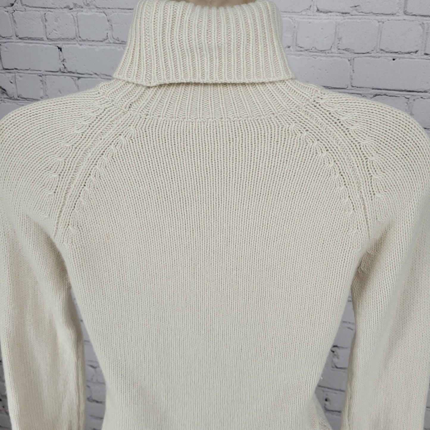 PRADA Beige Cashmere Wool Turtleneck Sweater Italy Made Size 42 US Medium M