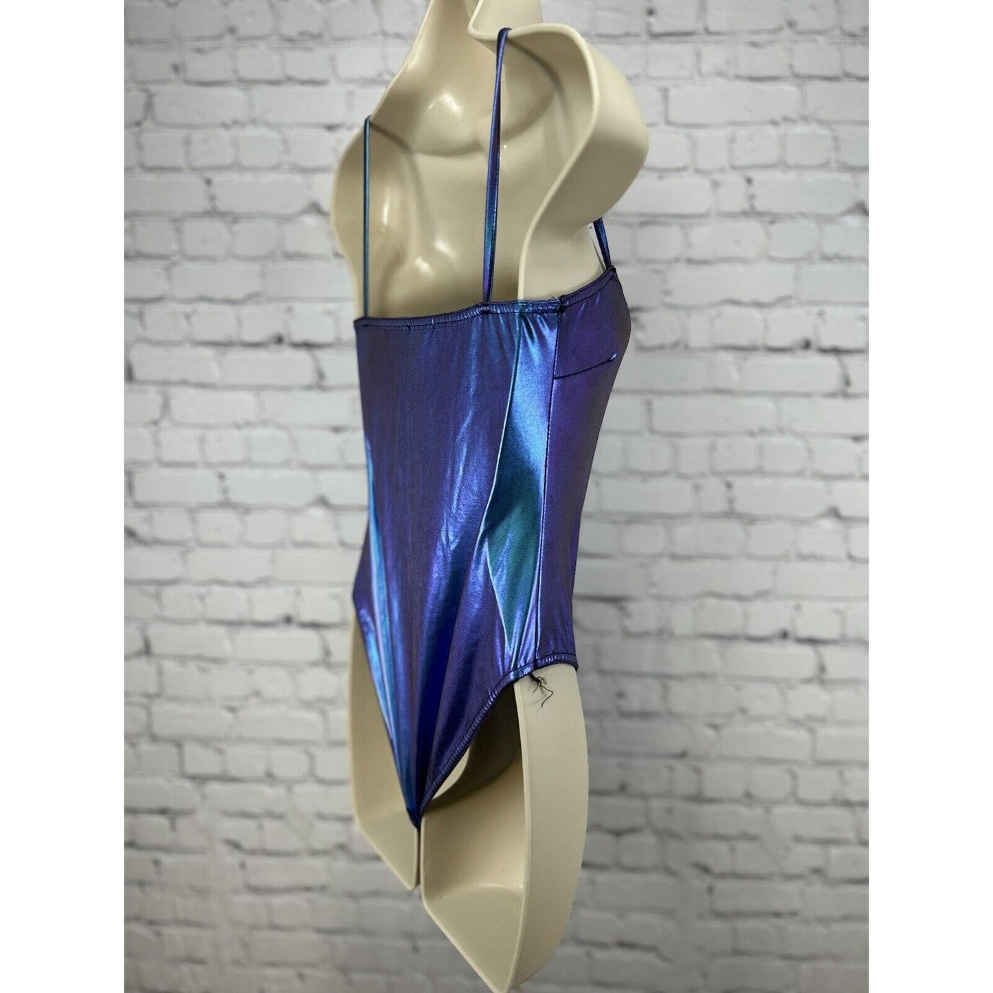 NWT Nasty Gal iridescent Purple Blue Spaghetti Strap One Piece Bodysuit Size 2