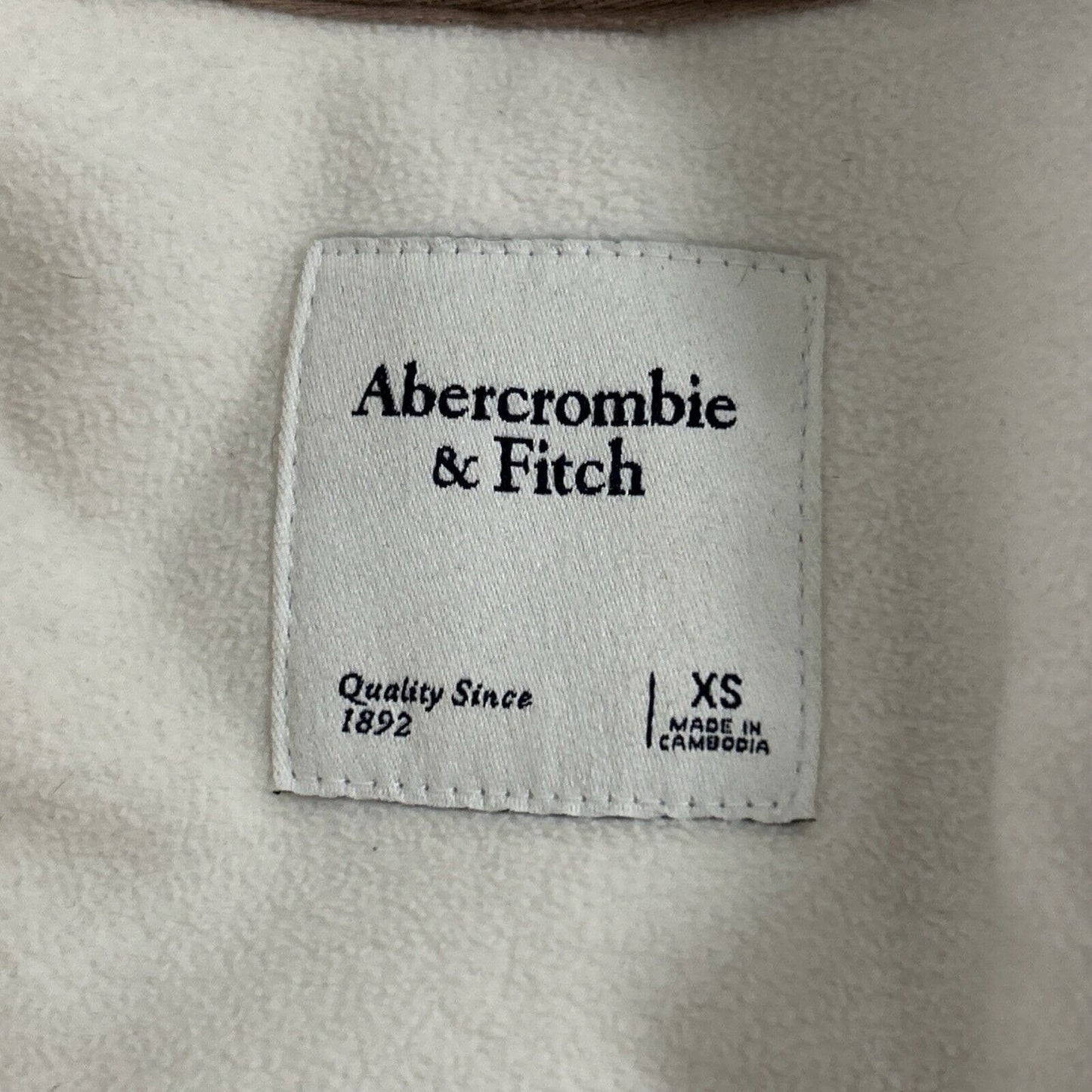 Abercrombie And Fitch Off White Faux Fur Half Zip Pullover Jacket Size XS