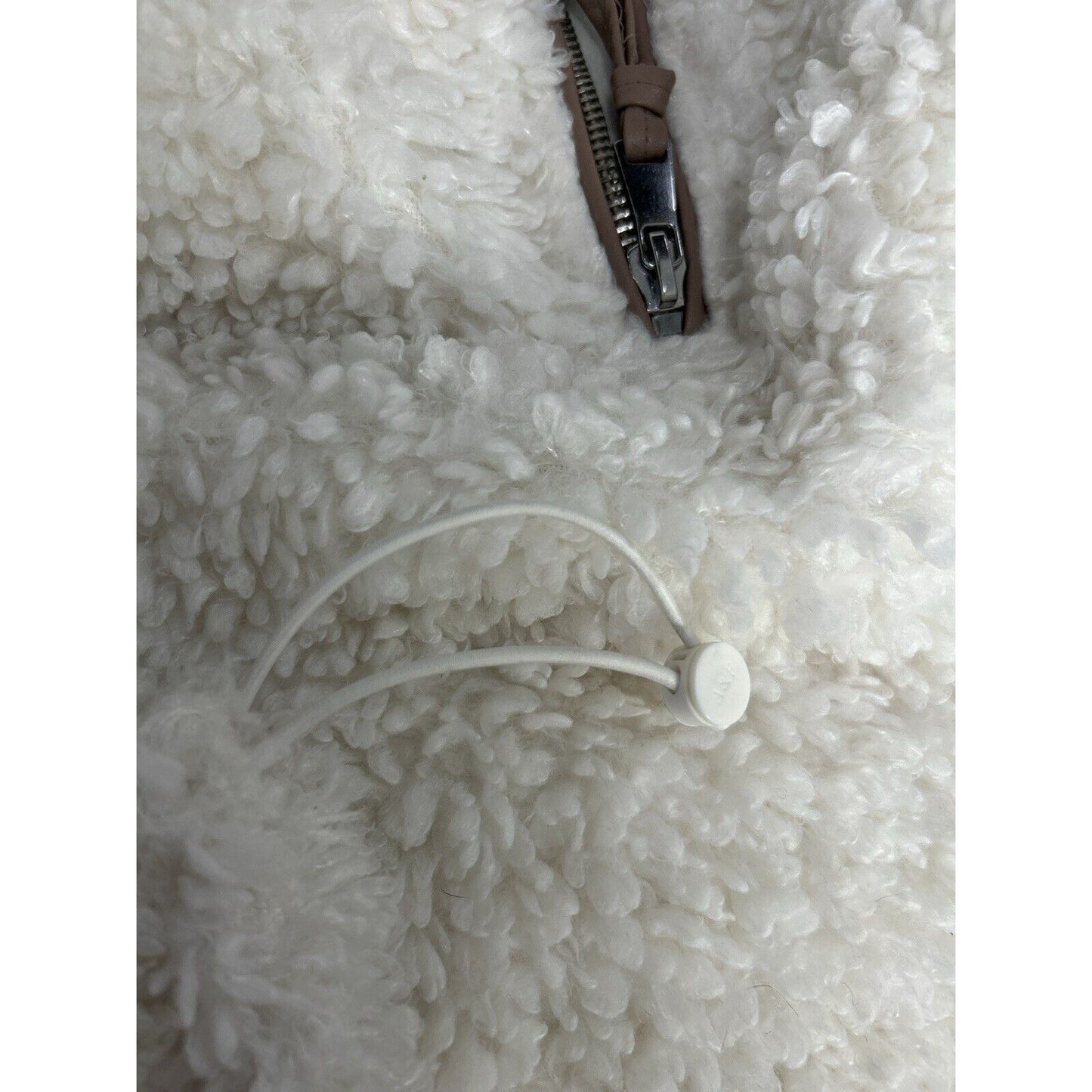 Abercrombie And Fitch Off White Faux Fur Half Zip Pullover Jacket Size XS