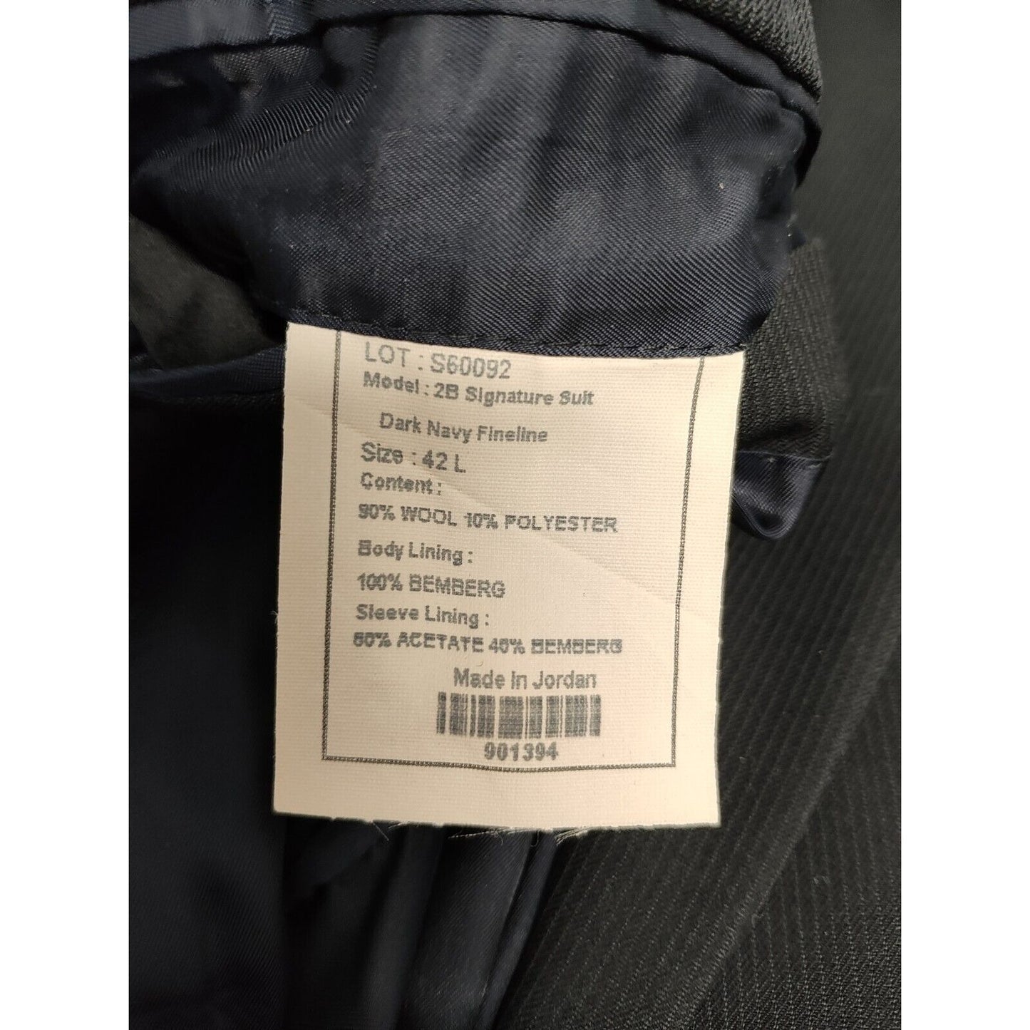 Jos A Bank Dark Navy Pinstripe 2B Signature Suit Single Breasted Blazer 42L