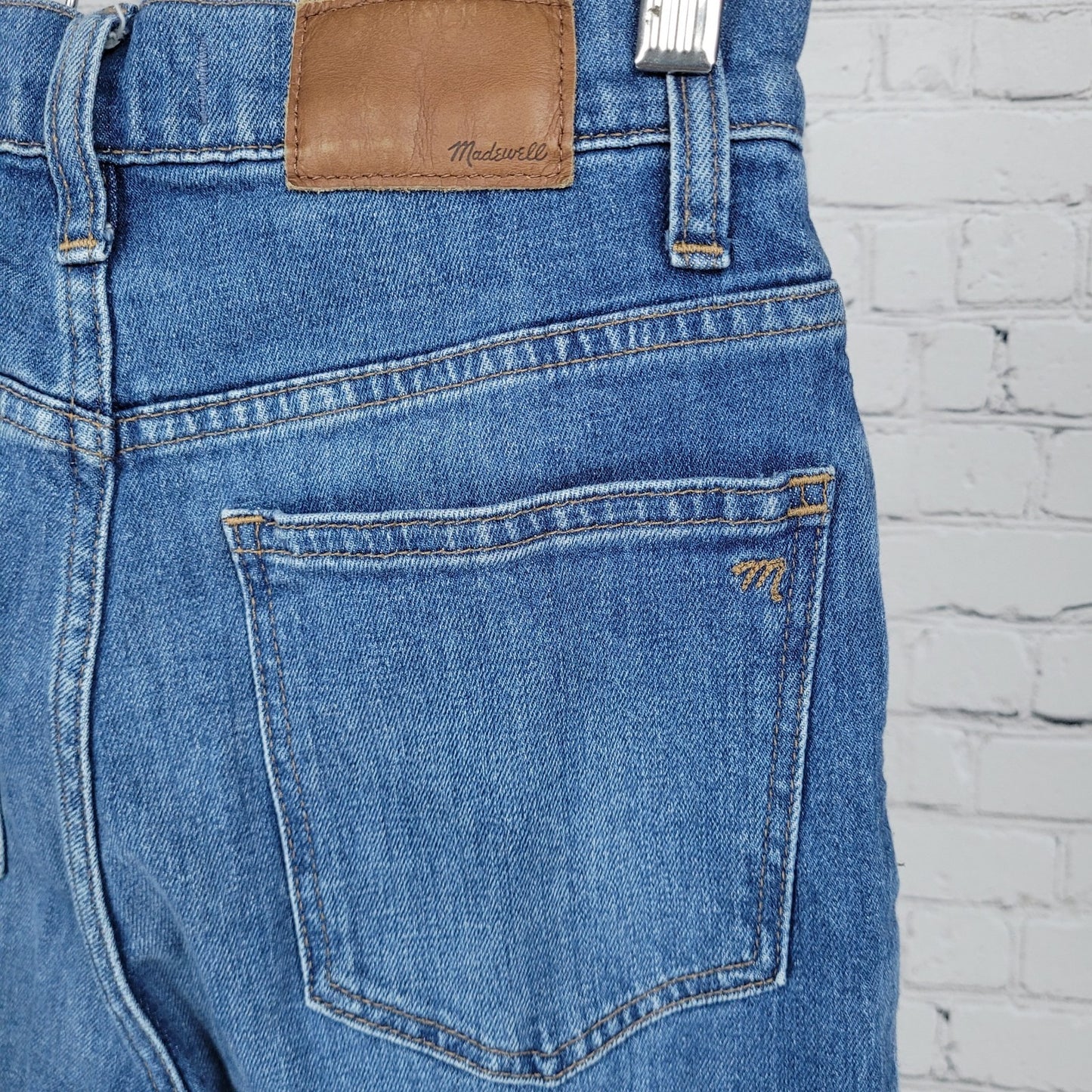 Madewell Blue Denim Slim Wide Leg Crop Medium Wash Raw Hem Jeans 24 (24x24)