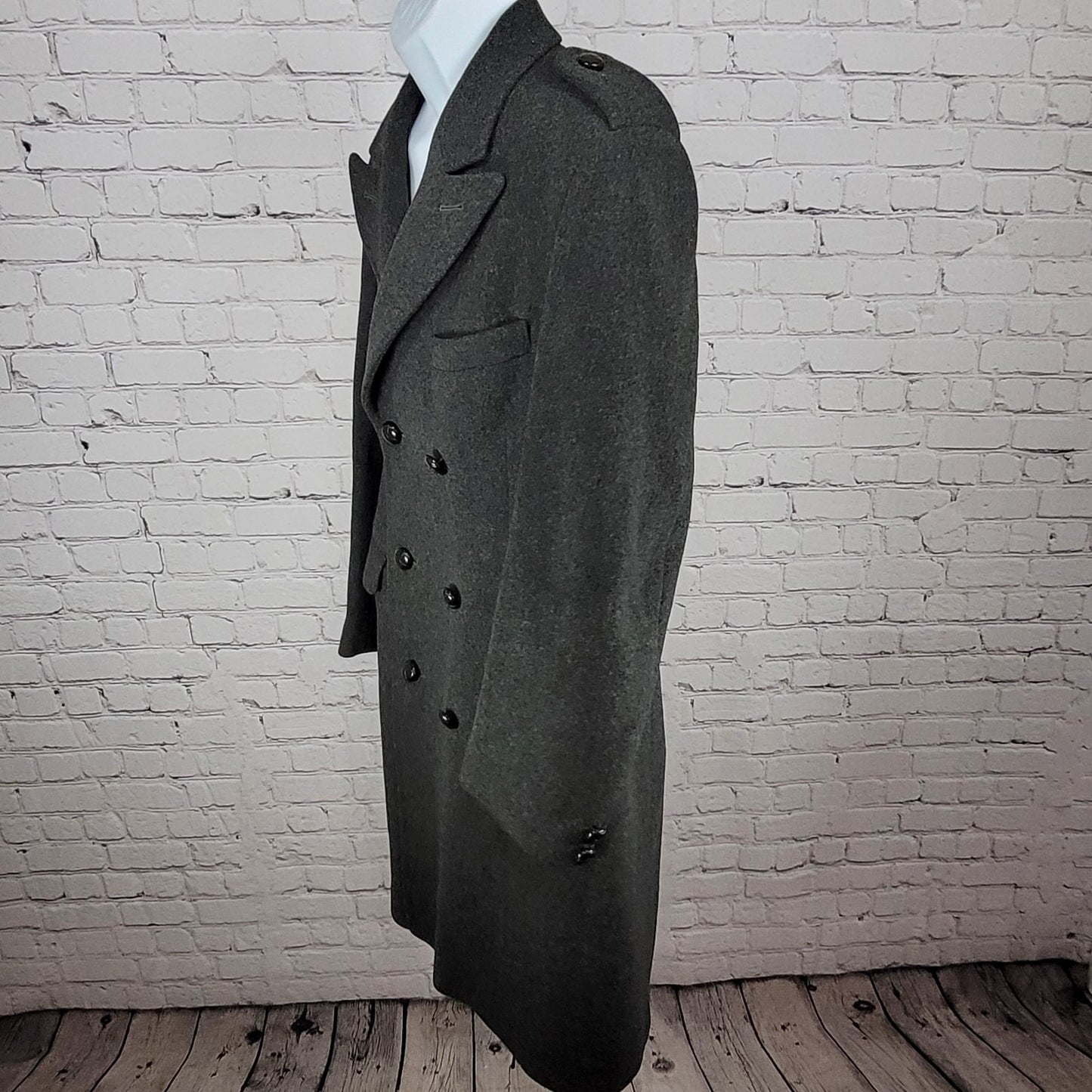 SYMS Grey Pure 100% Wool Heavyweight Long Pea Coat England Made Size Medium M