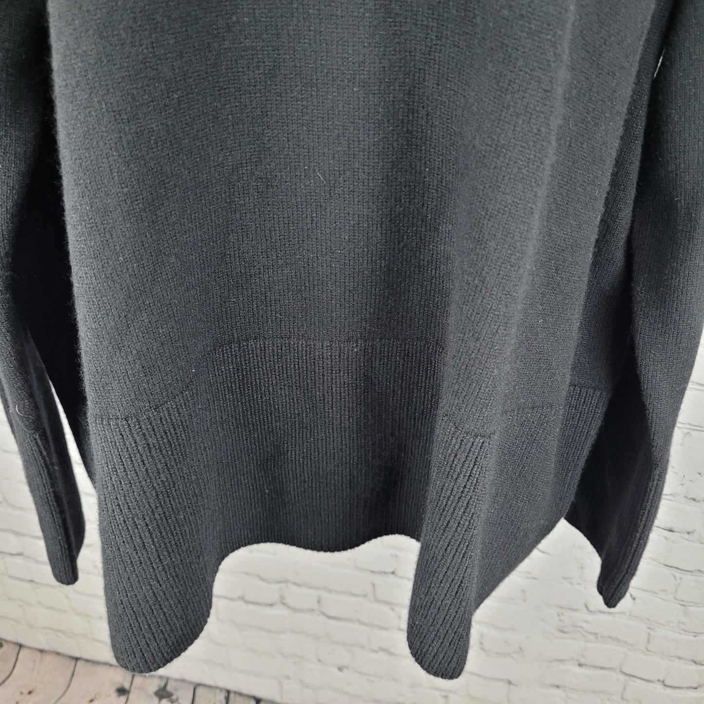 Athleta Black Merino Fine Wool & Cashmere Turtleneck Pullover Sweater Size XL