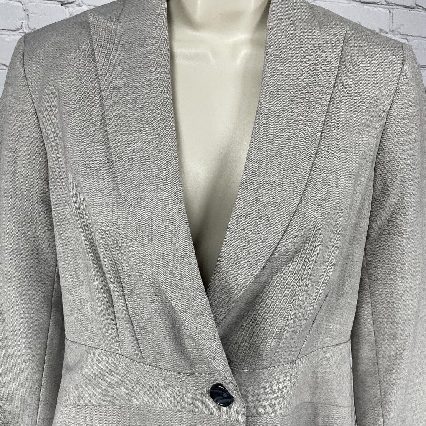 NWT Banana Republic Grey Wool Blend Herringbone 1 Button Peak Blazer Size 4