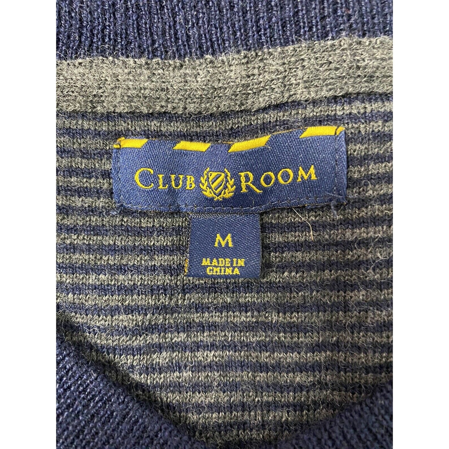 Club Room Dark Blue Wool Blend V Neck Pullover Sweater M Medium