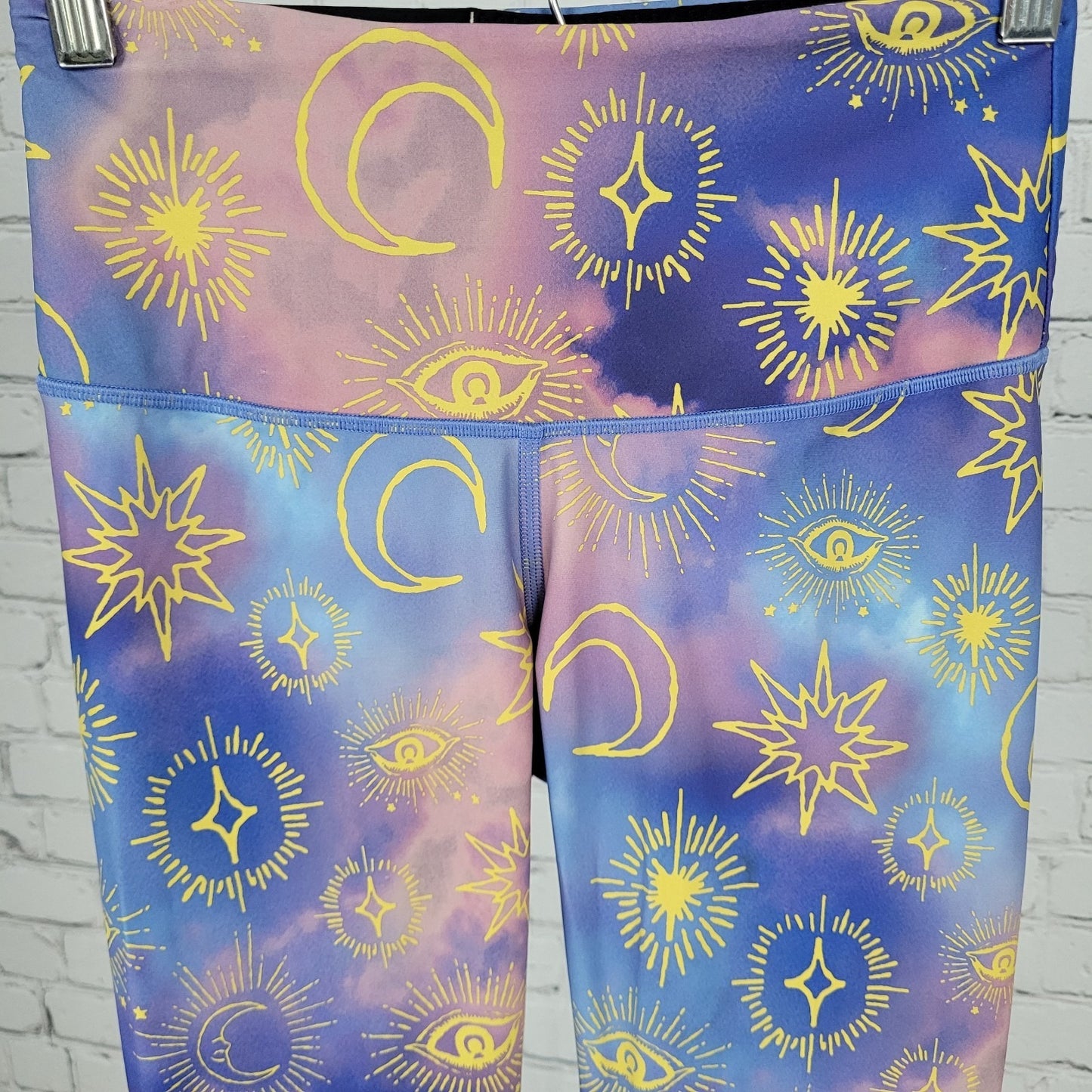 Victoria Sport Tie Dye Moon & Stars Leggings Yoga Pants Size Small S (24x24)