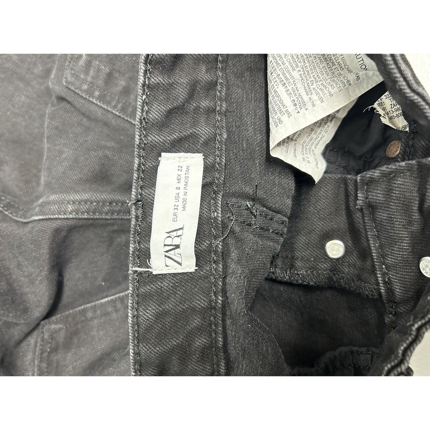 Zara Womens Black Button Fly Straight Leg 100% Cotton High Rise Jeans 0 (22x26)