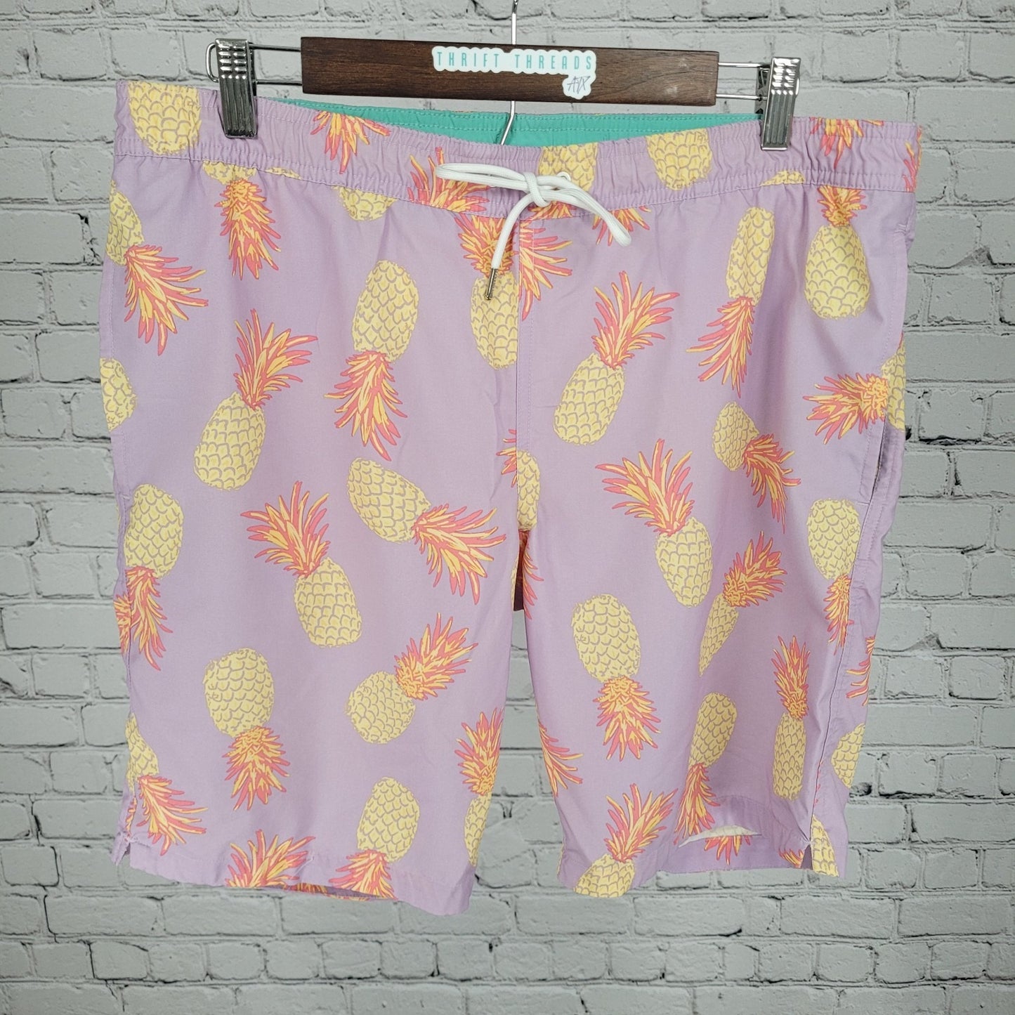 Bonobos Purple Pineapple Mesh Lined Board Shorts Swim Trunks Size Medium M