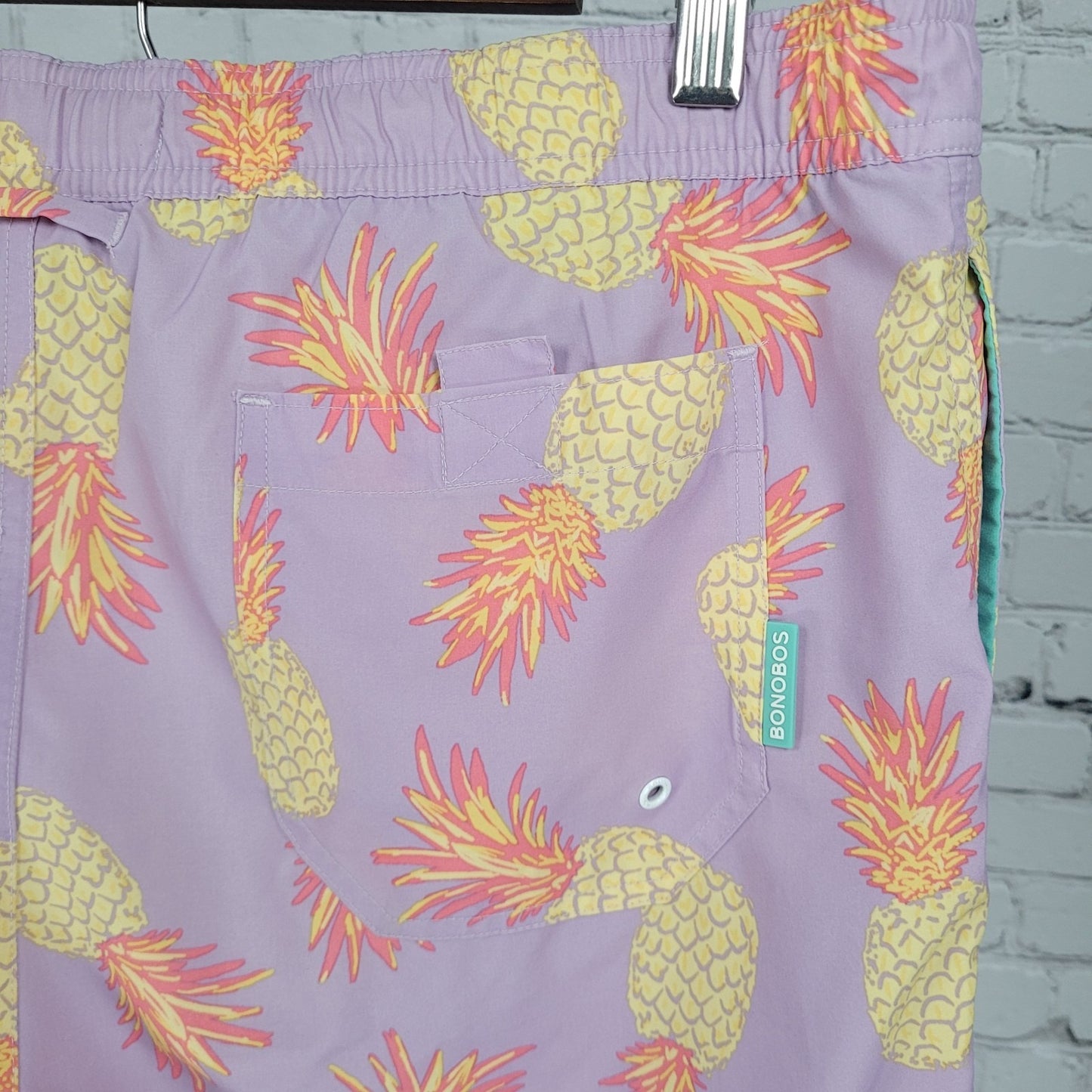 Bonobos Purple Pineapple Mesh Lined Board Shorts Swim Trunks Size Medium M