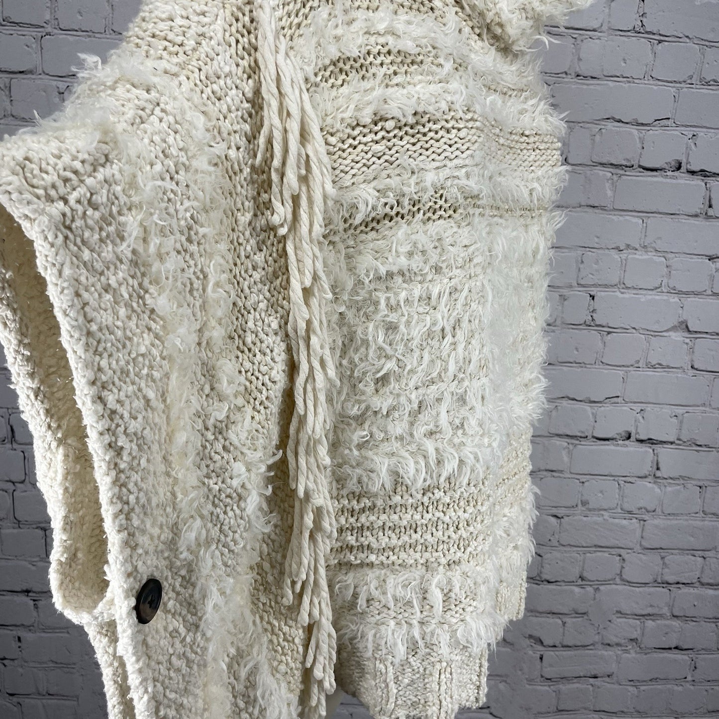 By Anthropologie Ivory Chunky Knit Crochet Soft Oversized Sweater Poncho XS/S