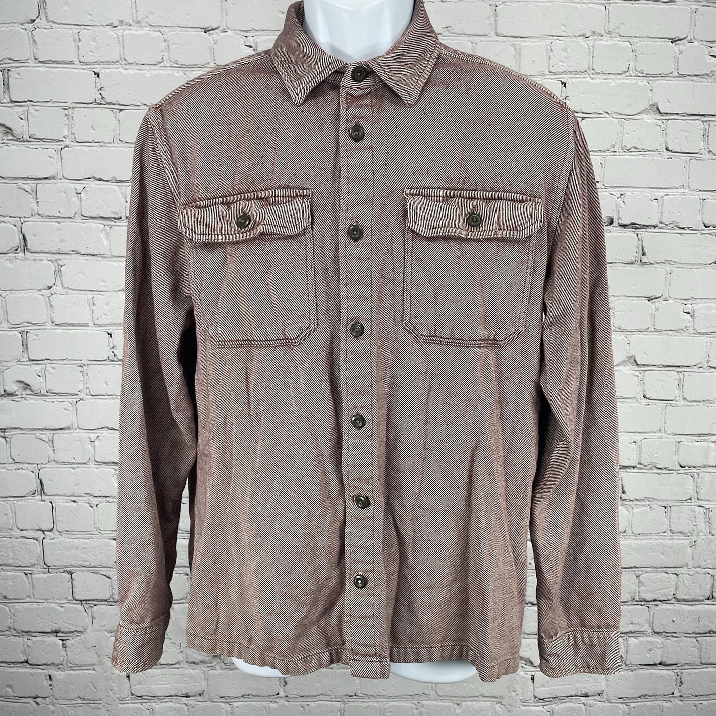 Patagonia Red Striped Organic Cotton Button Up Long Sleeve Shirt Size Medium M