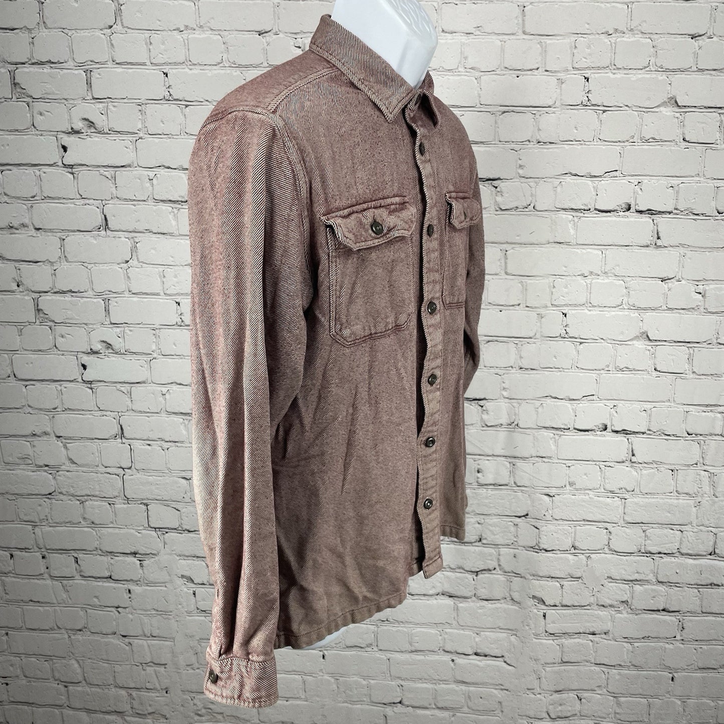 Patagonia Red Striped Organic Cotton Button Up Long Sleeve Shirt Size Medium M
