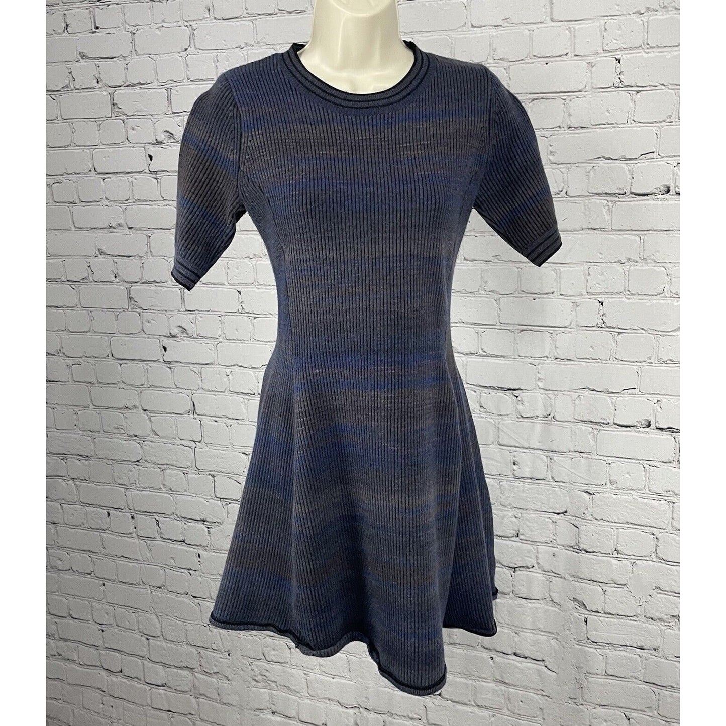 Athleta Blue Grey Wool Blend Sweater Short Sleeve Flare Ribbed Dress Size XS