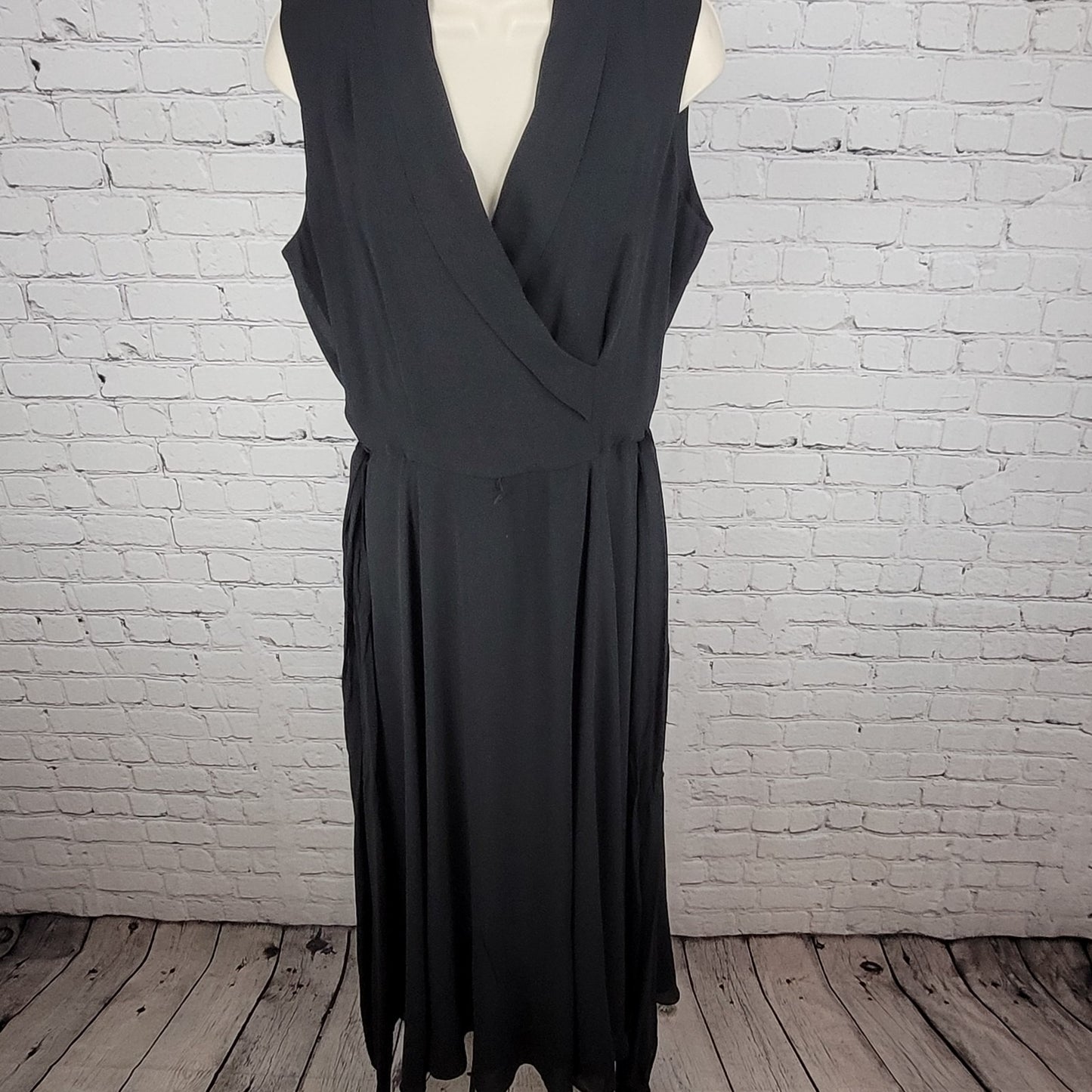 Spencer Jeremy 100% Silk Chiffon Belted Shawl Collar Midi Dress Size 10