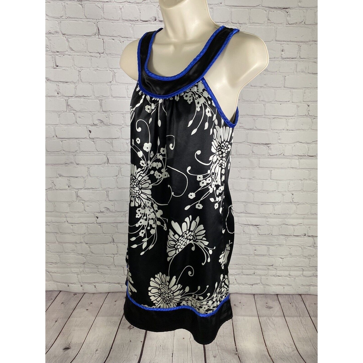 VTG Ruby Rox Black White Blue Satin Floral Sleeveless Tent Mini Dress 5 XS