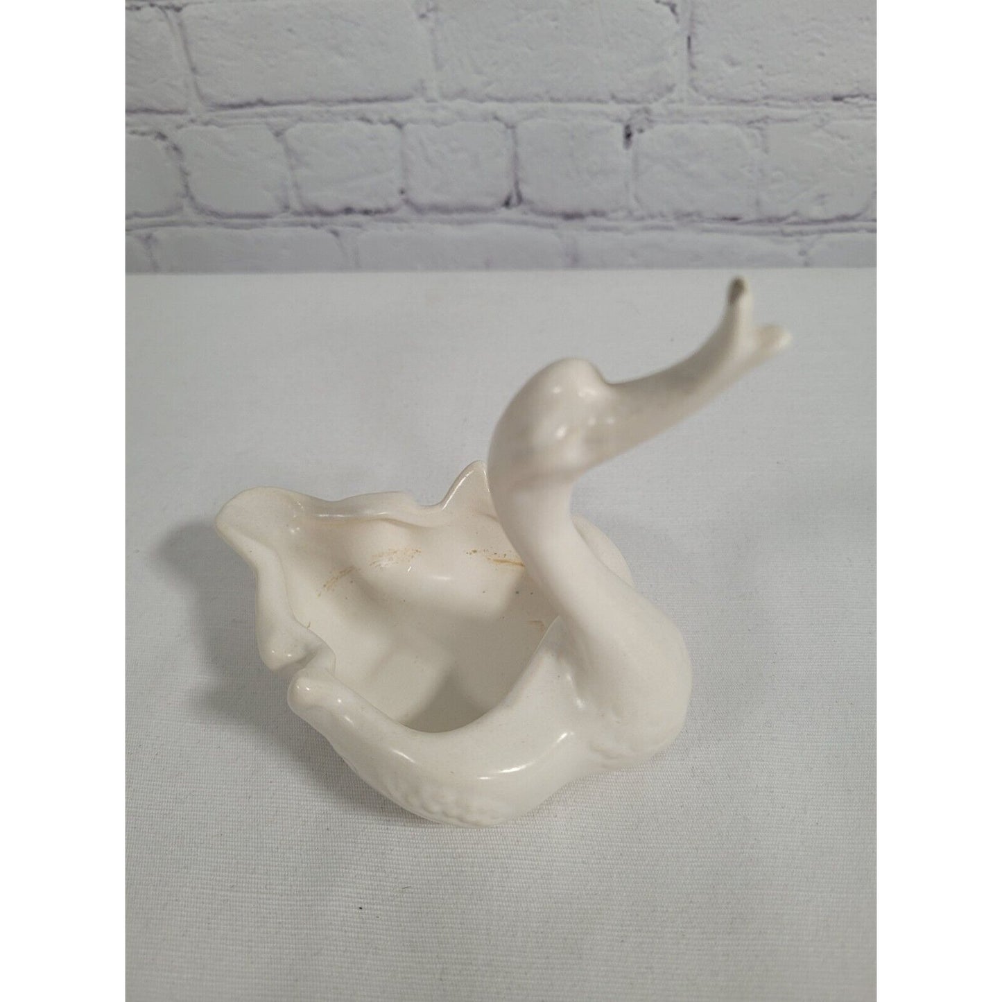 Hull Pottery Imperial MCM #23 White Swan & 4 Babies Planter 1950’s Centerpiece