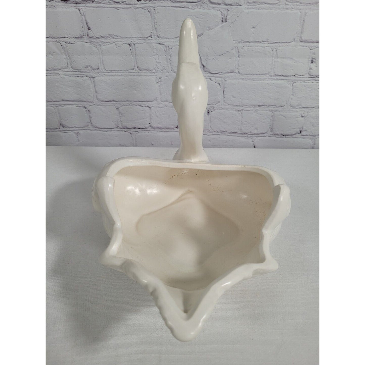 Hull Pottery Imperial MCM #23 White Swan & 4 Babies Planter 1950’s Centerpiece