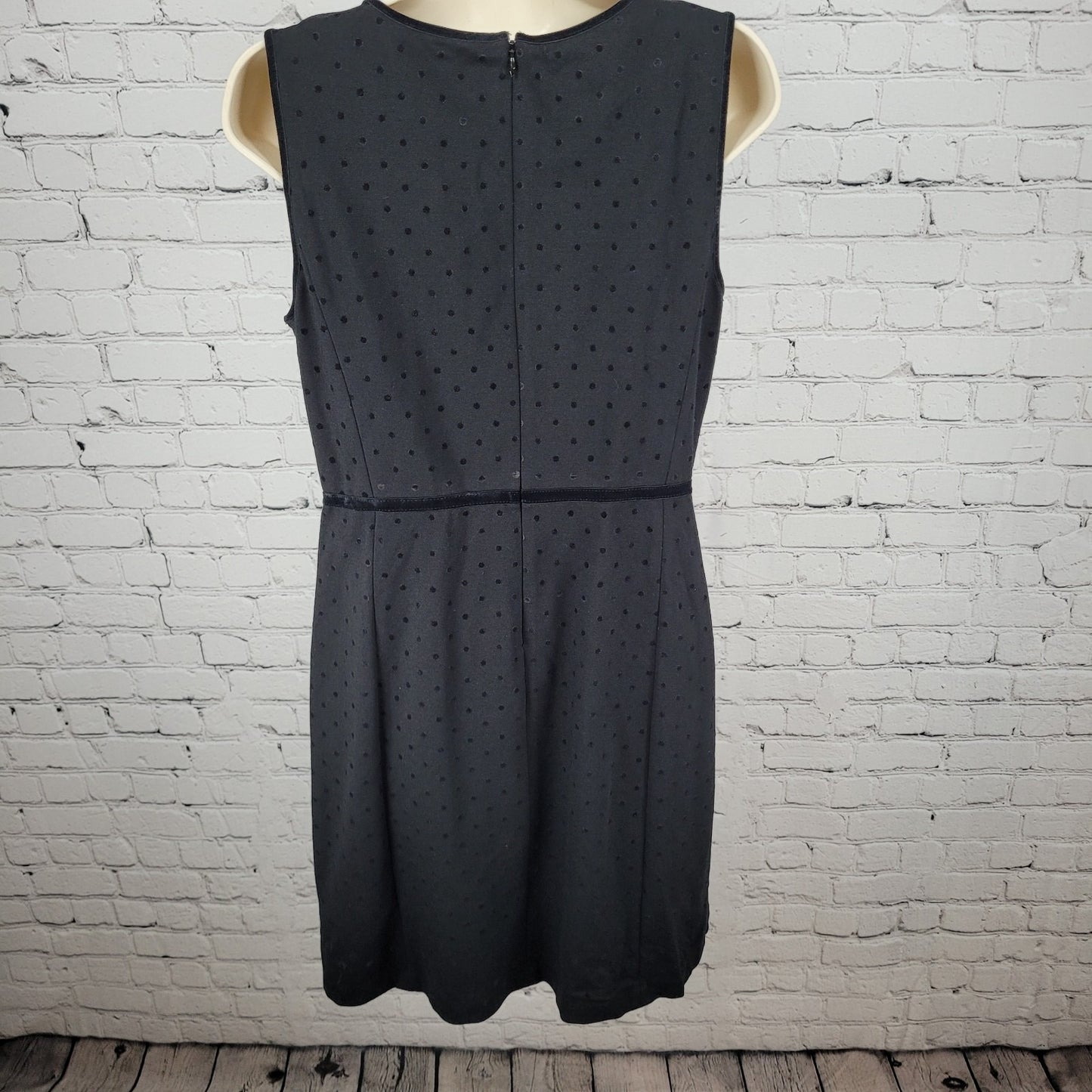Talbots Black Velvet Trim & Polka Dots Sleeveless Stretch Zipped Dress Size 10P