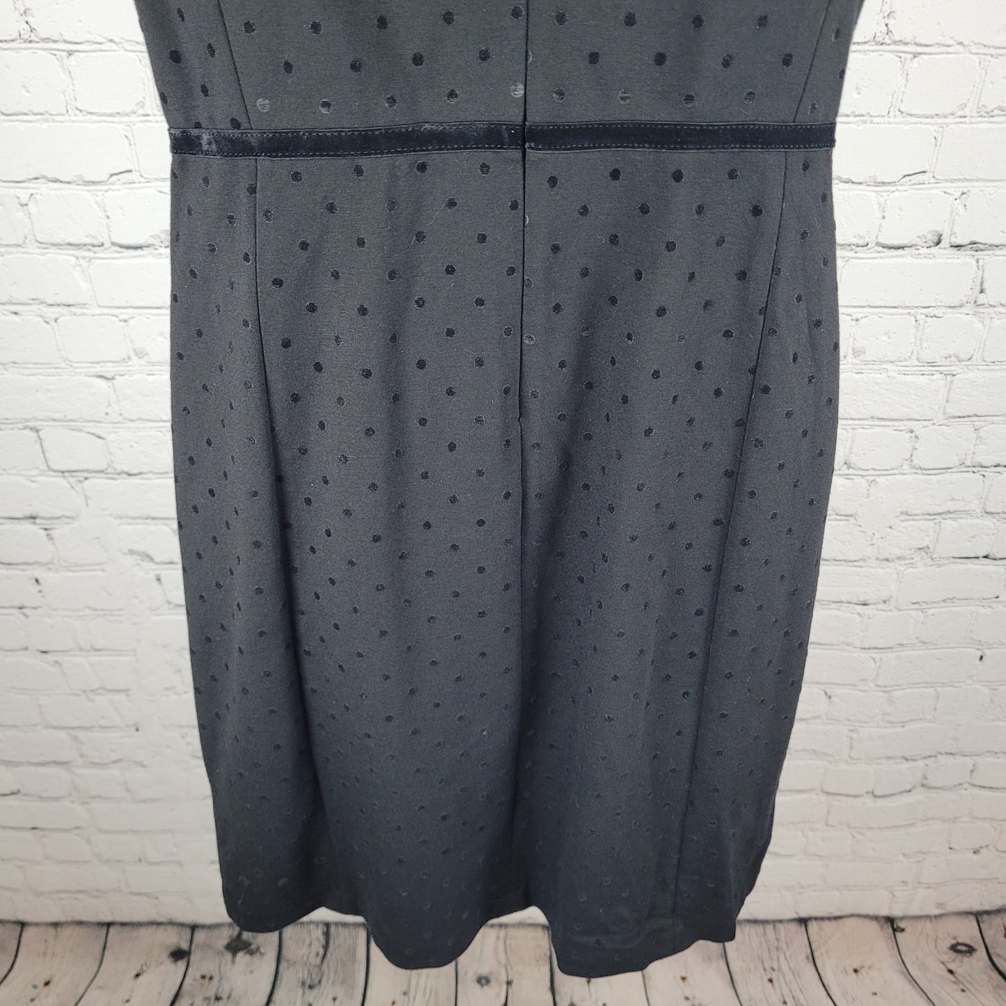 Talbots Black Velvet Trim & Polka Dots Sleeveless Stretch Zipped Dress Size 10P