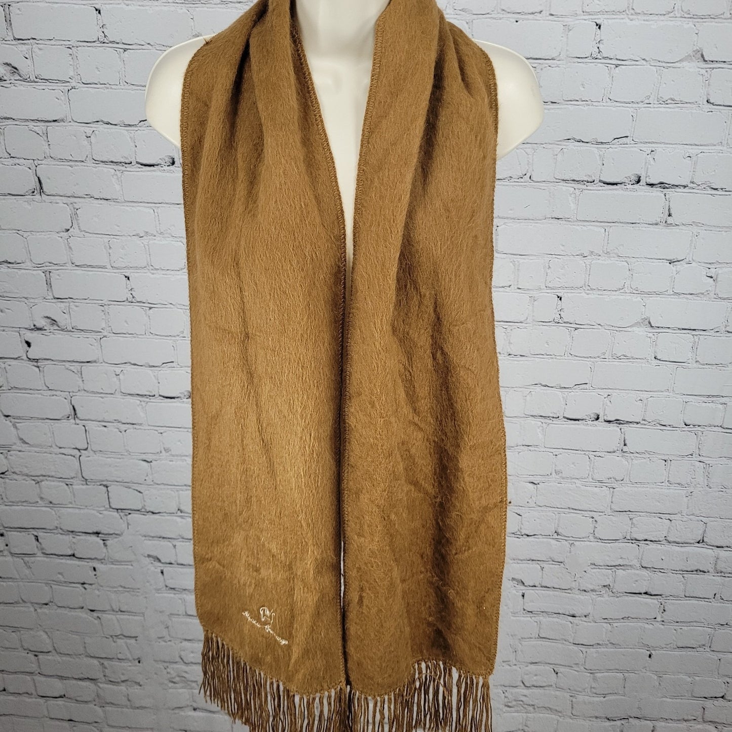 Alpaca Camargo Brown Soft Fuzzy Cozy Woven Tassle Fringe Scarf 68x9