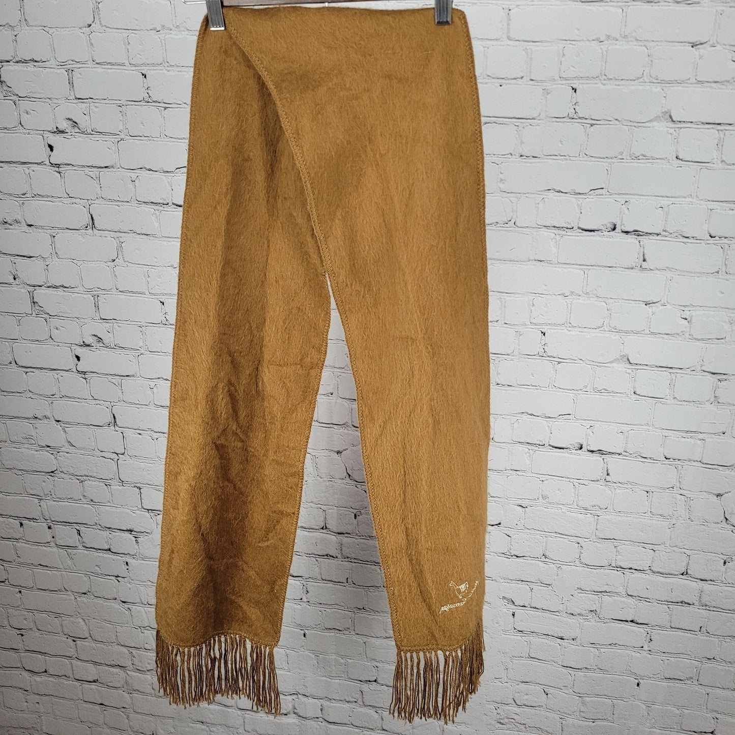 Alpaca Camargo Brown Soft Fuzzy Cozy Woven Tassle Fringe Scarf 68x9