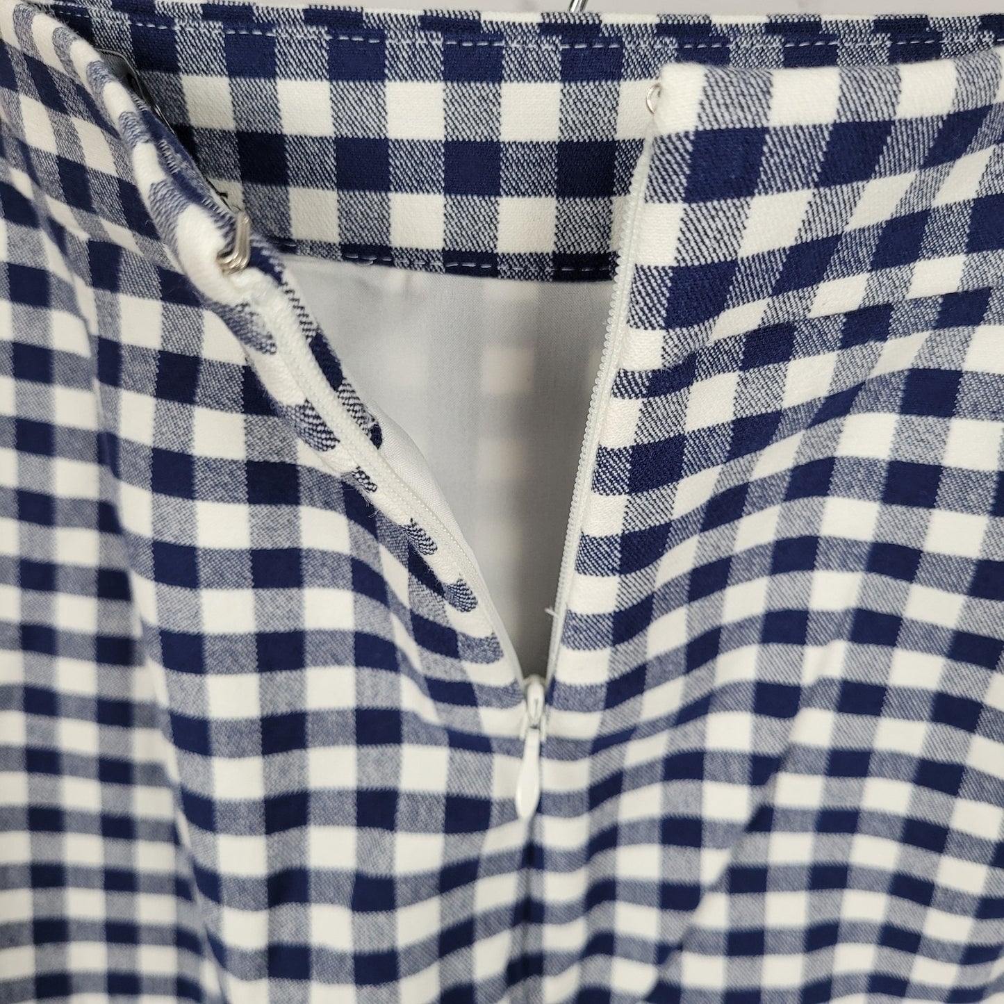 NWT J.CREW No 3 Blue & White Check Cotton Back Slit Pencil Skirt Size 2 (27x28)