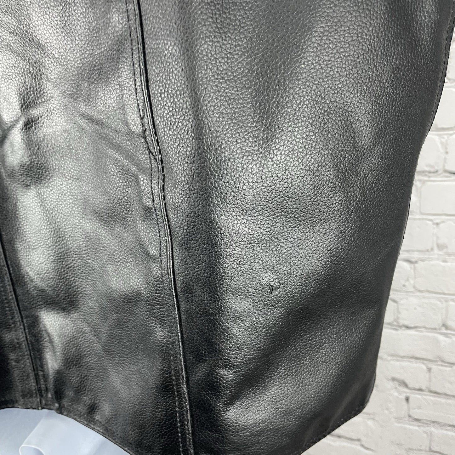 Genuine Leather Black Bikercore Classic Snapped Lined Vest Pockets Size 56