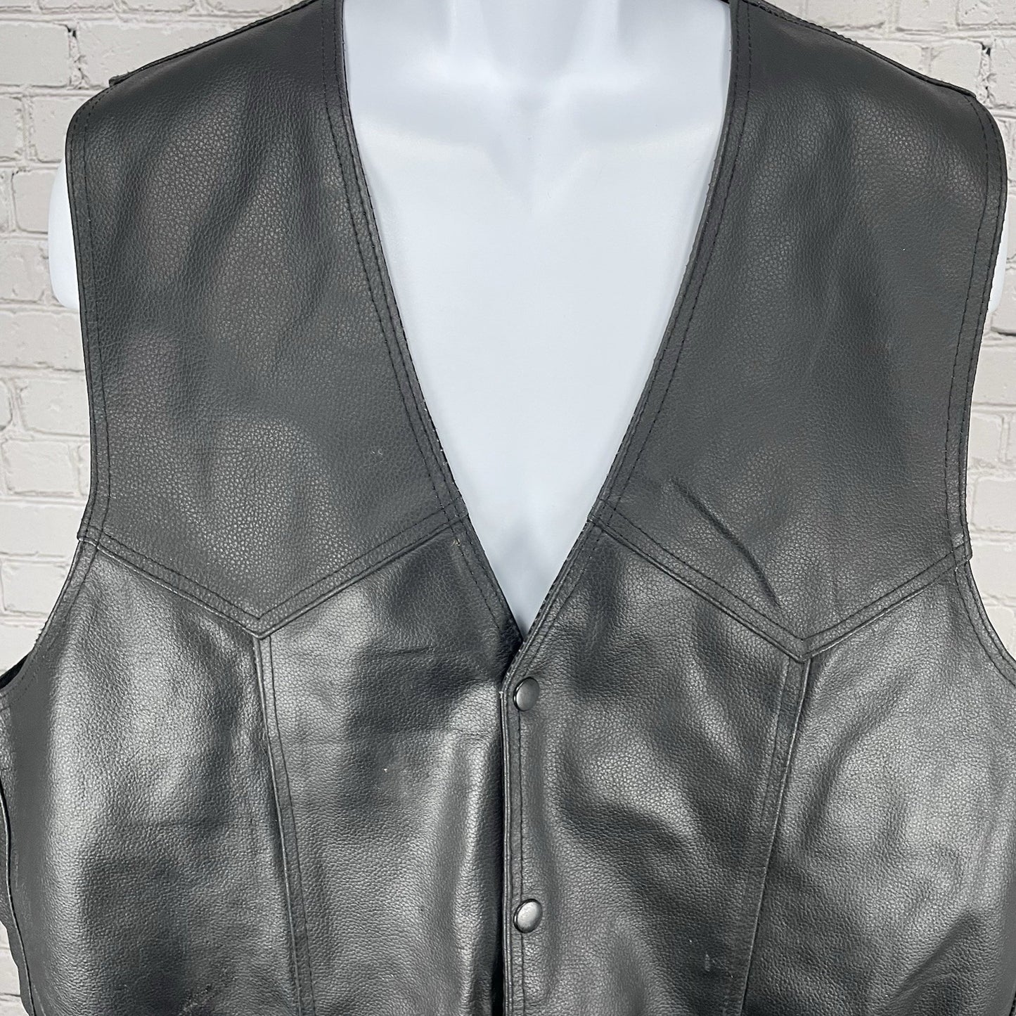 Genuine Leather Black Bikercore Classic Snapped Lined Vest Pockets Size 56