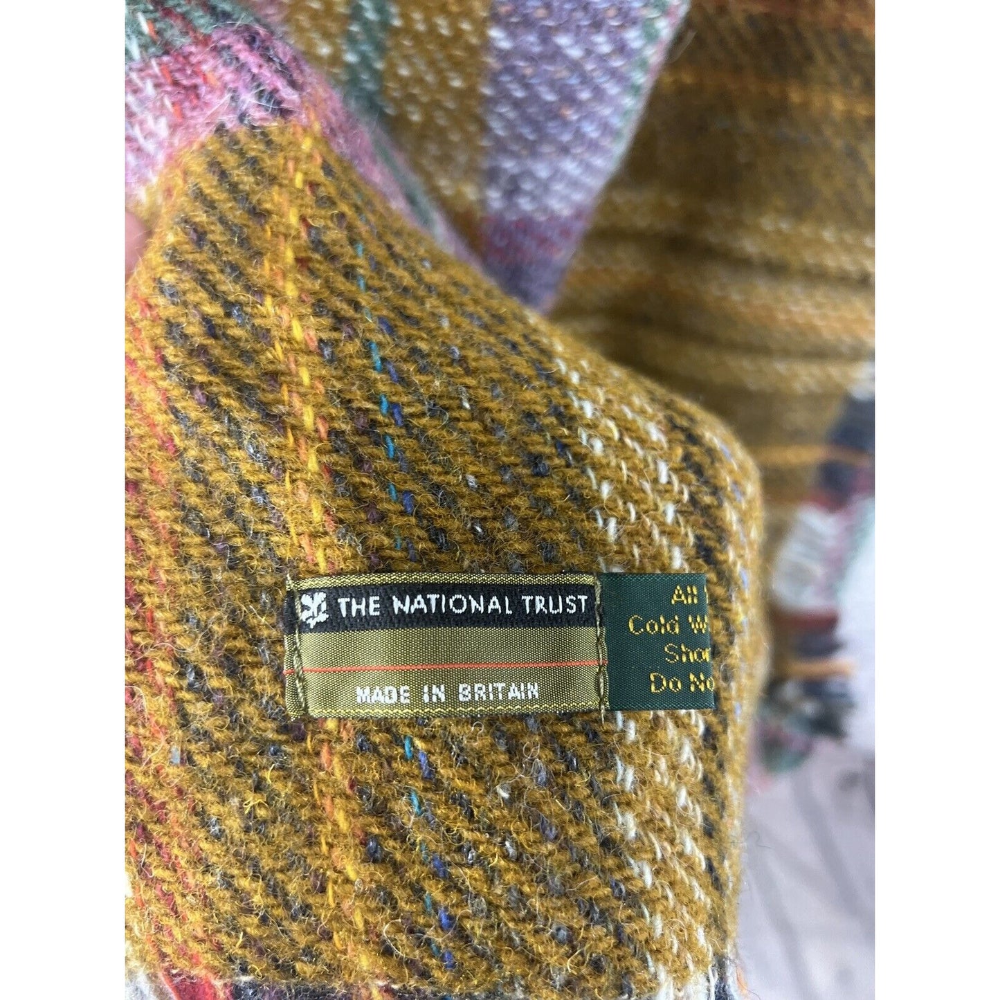 NWT VTG The National Trust Random Wool Rug Recycled Wool Britain 120cm x 150cm