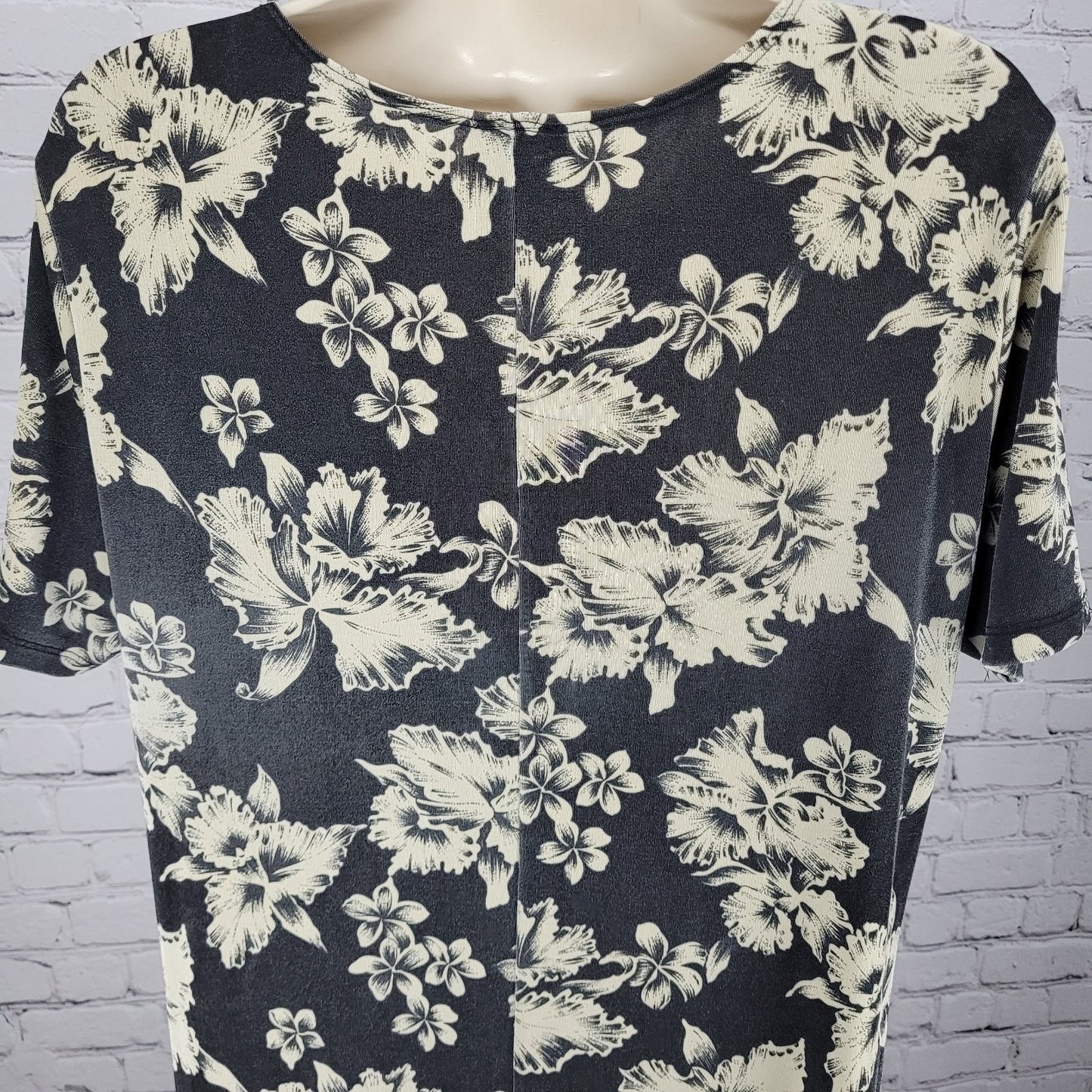 VTG Royal Creations Black & Ivory Tropical Floral Made In Hawaii Dress Size XL