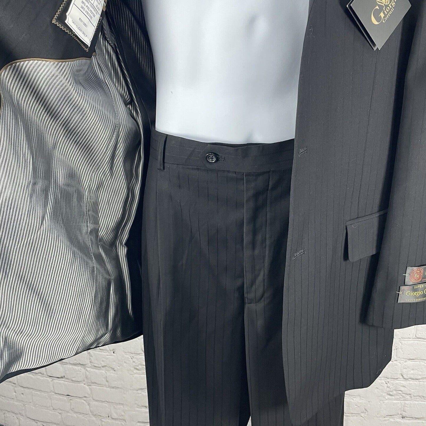 NWT Giorgio Cerruti Black Paris SBX3 Striped Super 150’s Two Piece Suit Size 40L