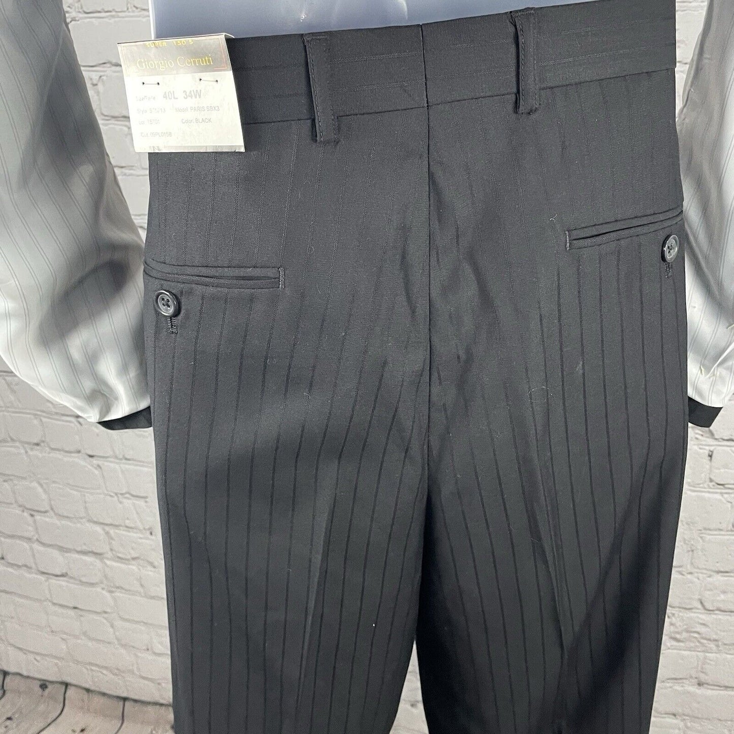 NWT Giorgio Cerruti Black Paris SBX3 Striped Super 150’s Two Piece Suit Size 40L