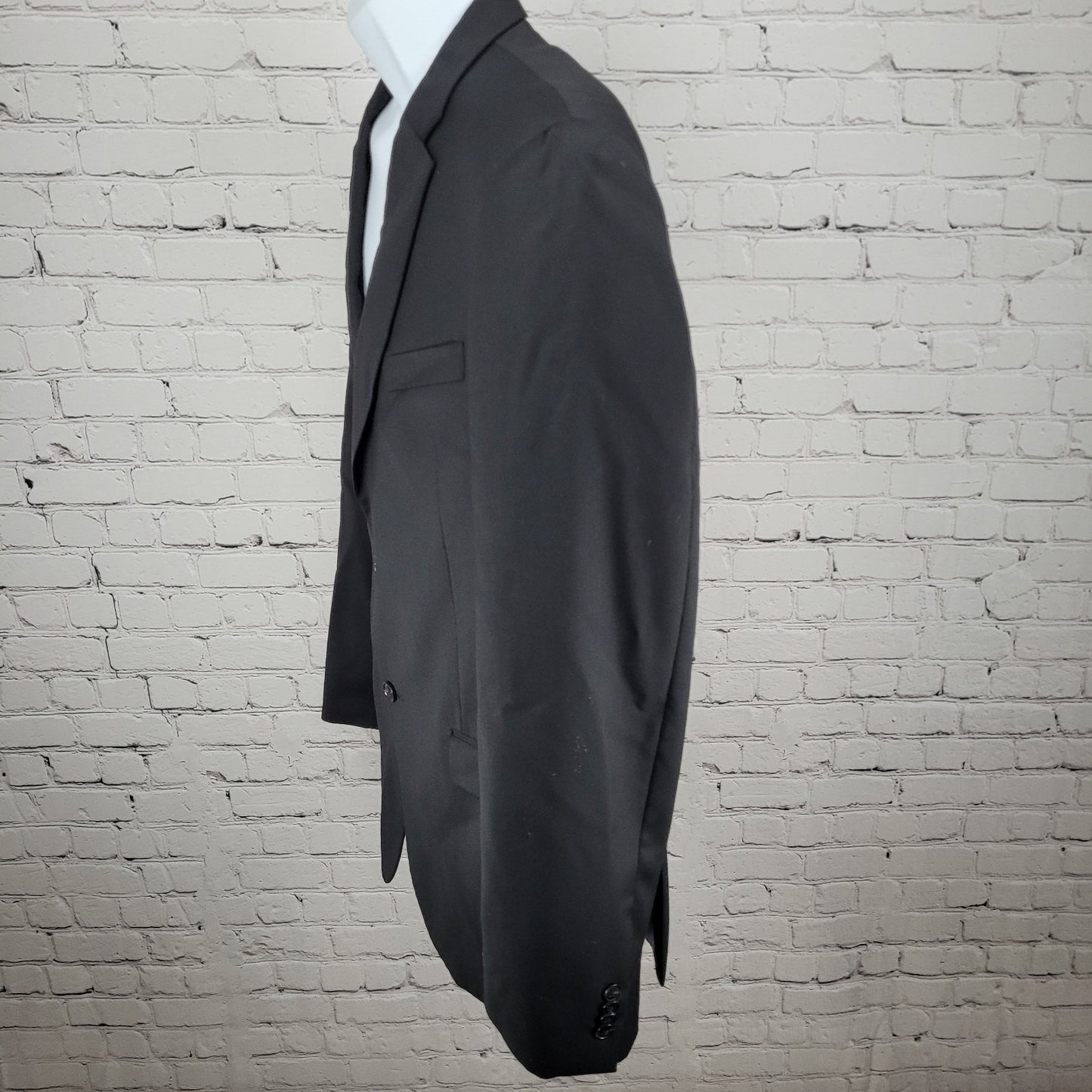Tommy Hilfiger Black 100% Worsted Wool 2 Button Double Vented Blazer Size 42L